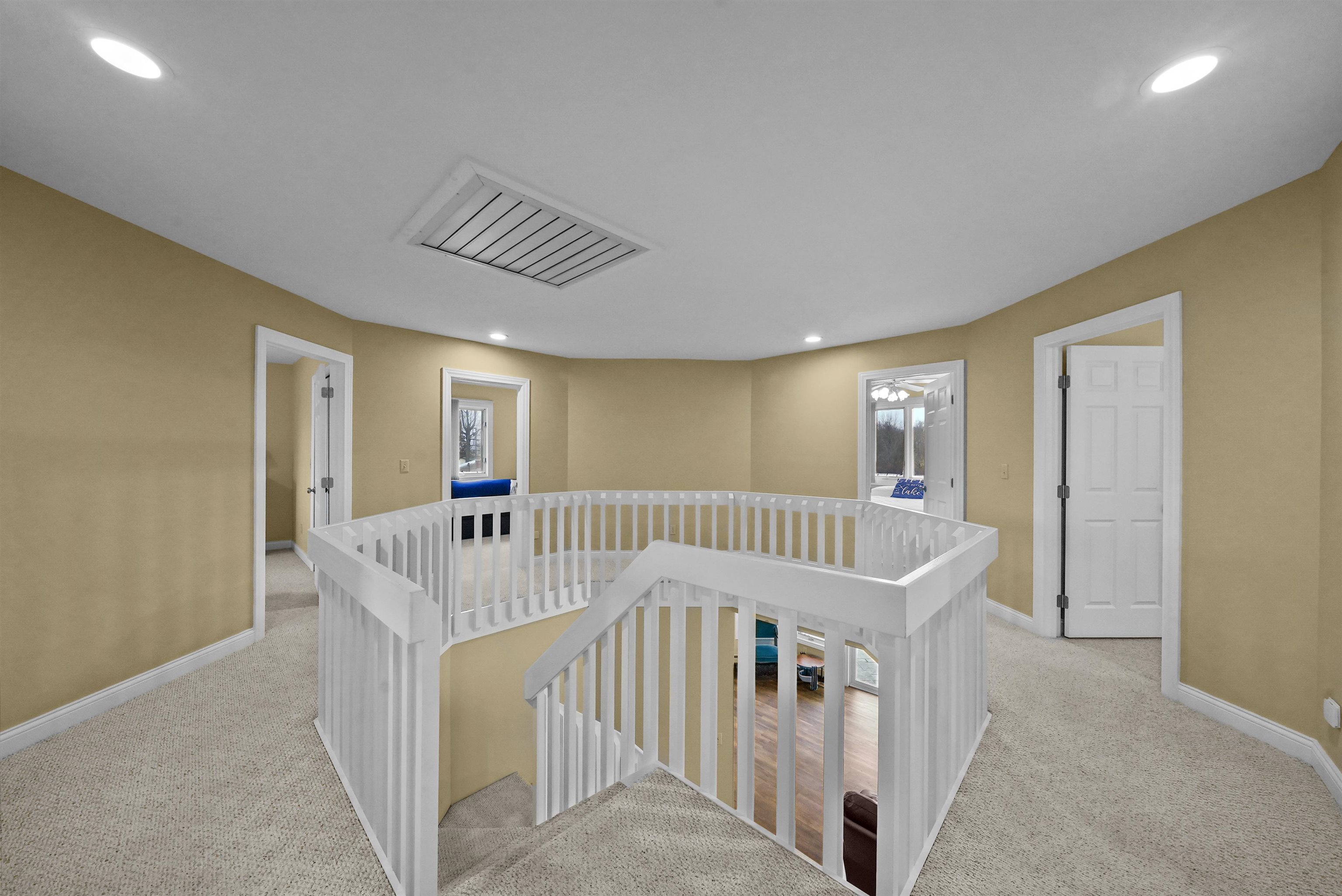 4690 Birchcrest Drive photo 42