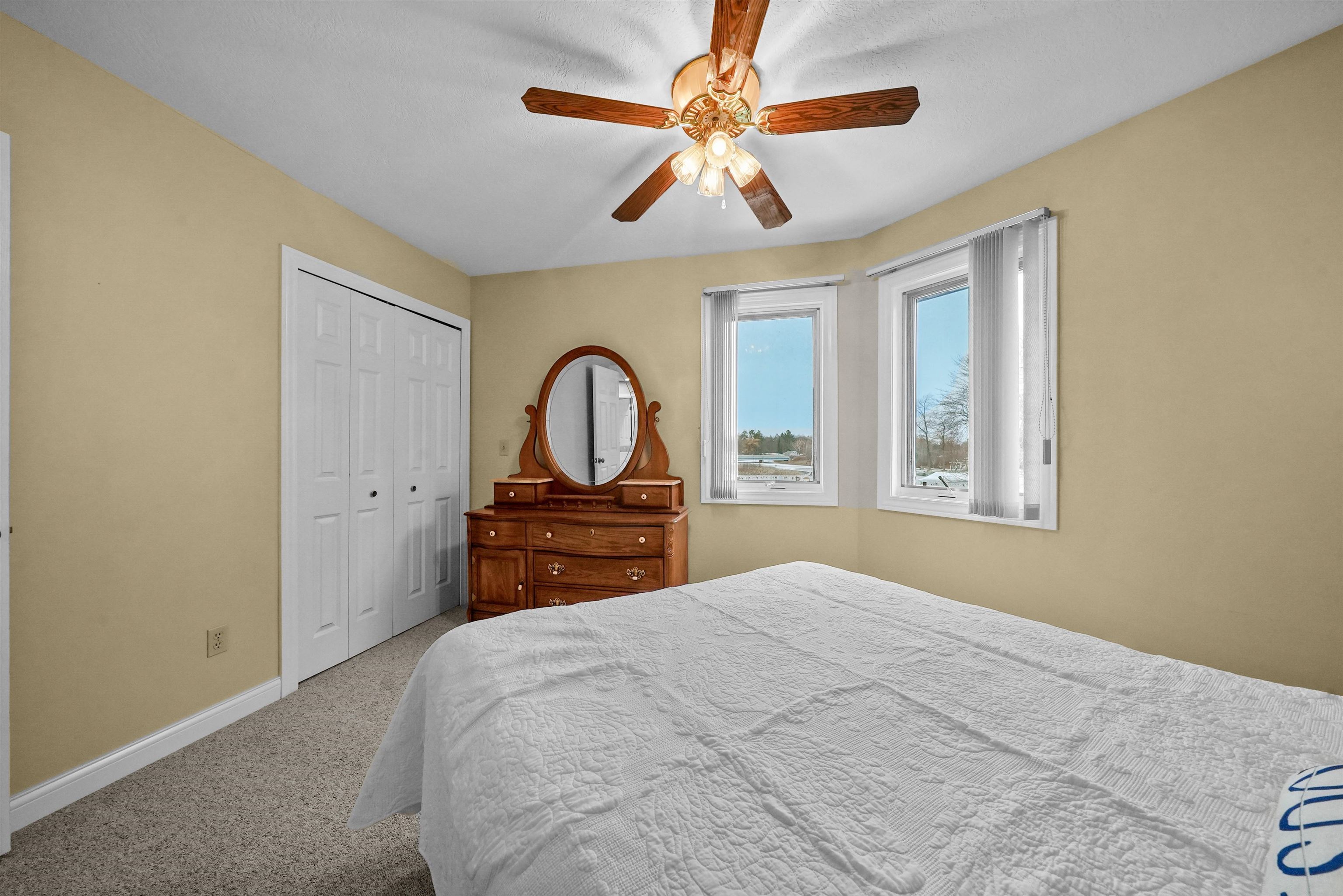 4690 Birchcrest Drive photo 44