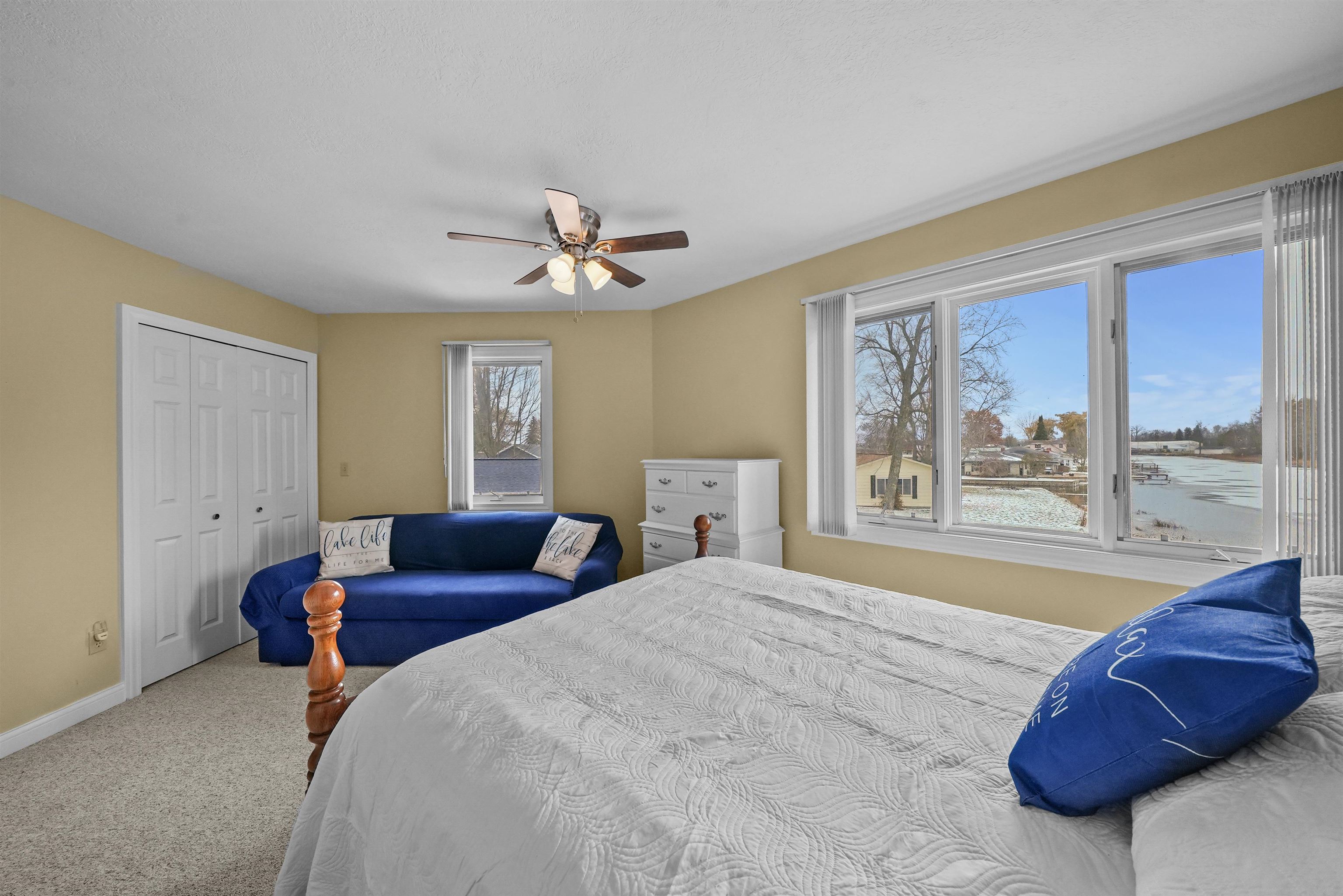 4690 Birchcrest Drive photo 47