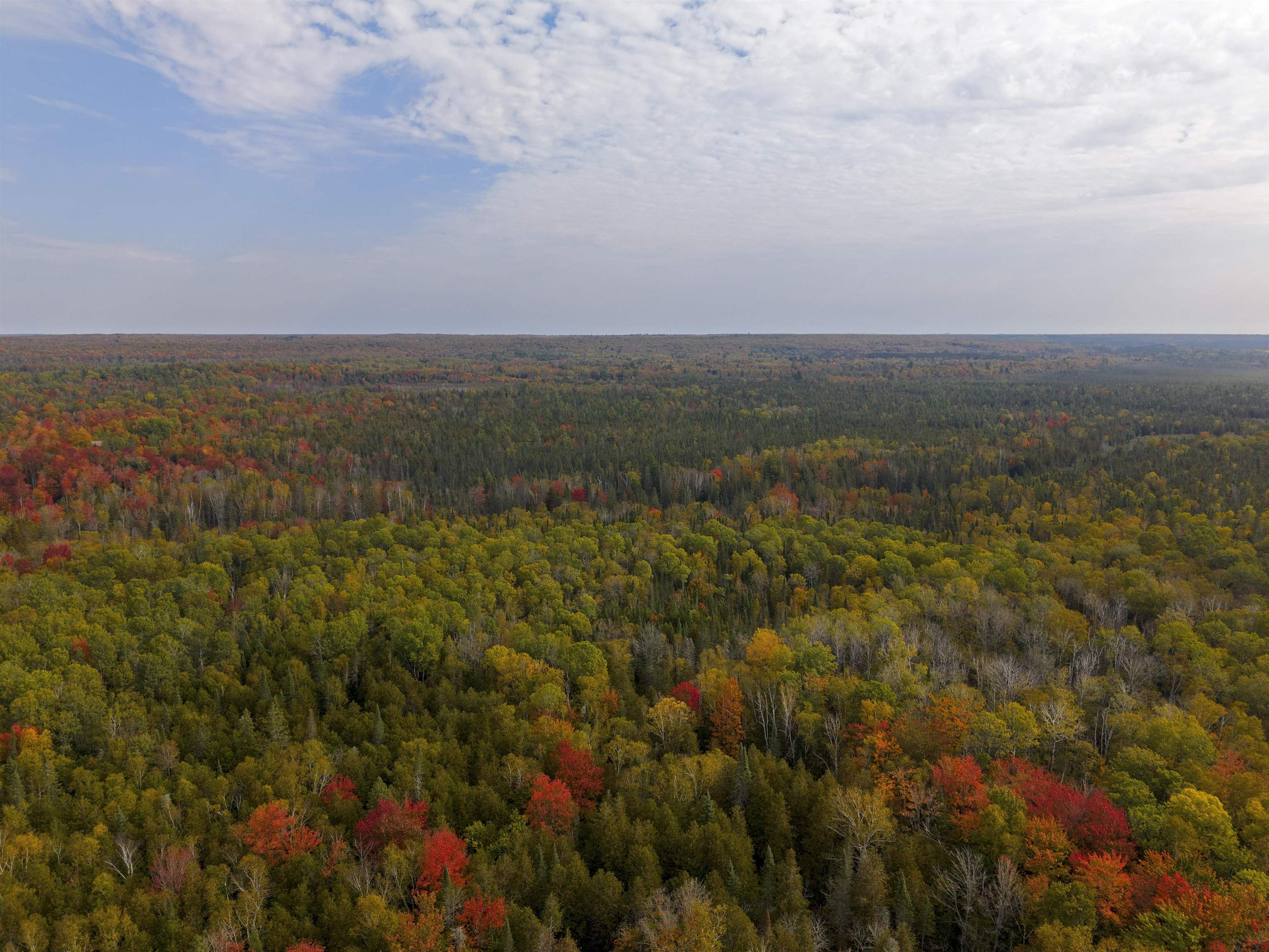 V/L M-117, Engadine, MI, 49827