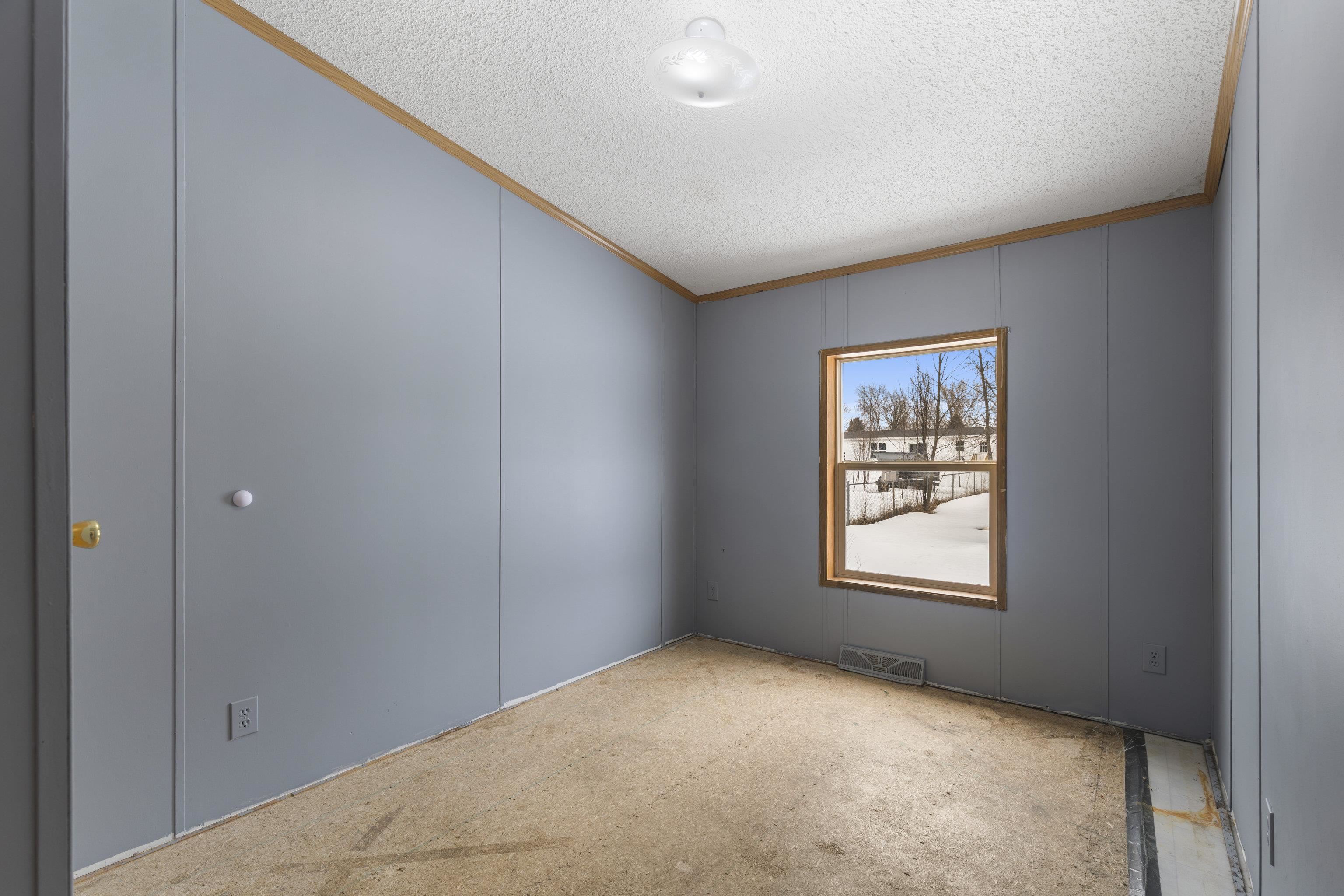 15055 Beecher Avenue, Thompsonville, MI, 49683