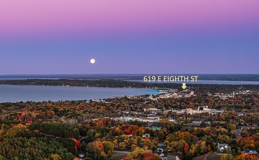 Homes for sale in Traverse City, MI | 619 E Eighth #14, Traverse City, MI 49686 | MLS# 80065929