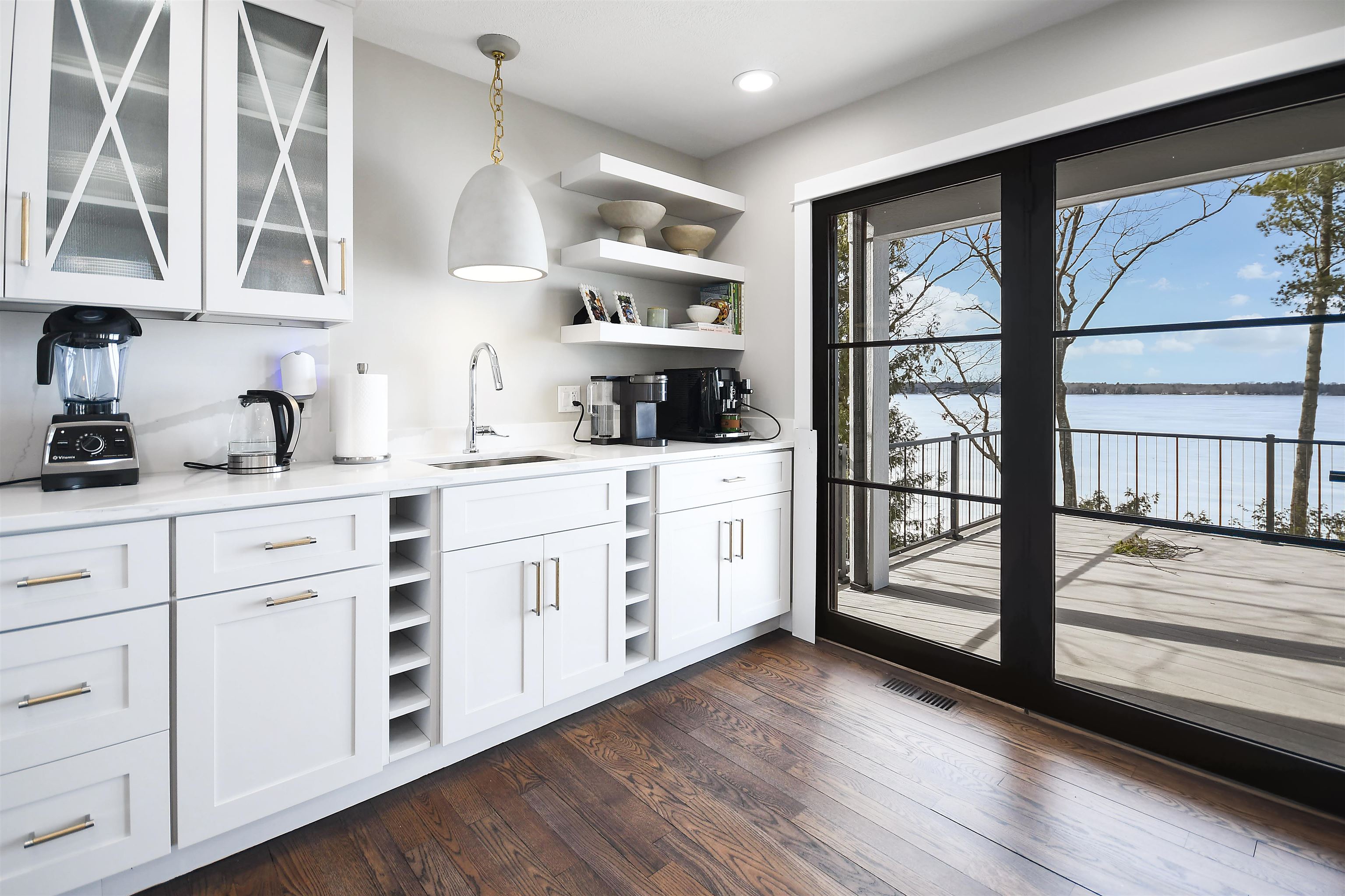 5568 Lakeview Drive, Interlochen, MI, 49643