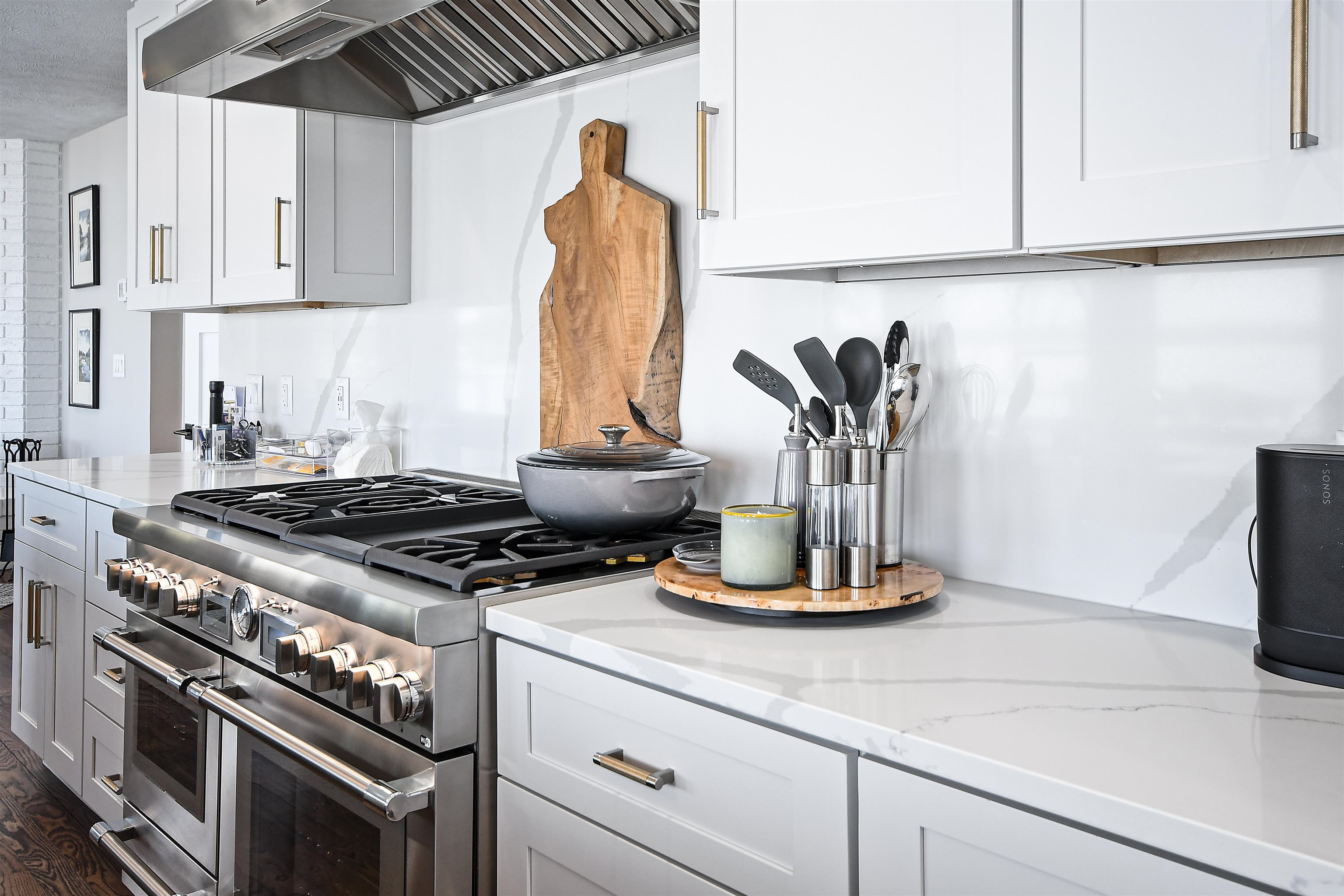 5568 Lakeview Drive, Interlochen, MI, 49643