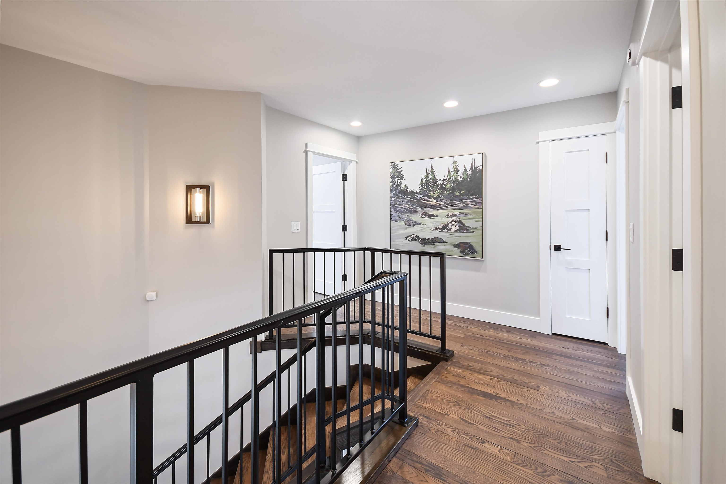 5568 Lakeview Drive, Interlochen, MI, 49643