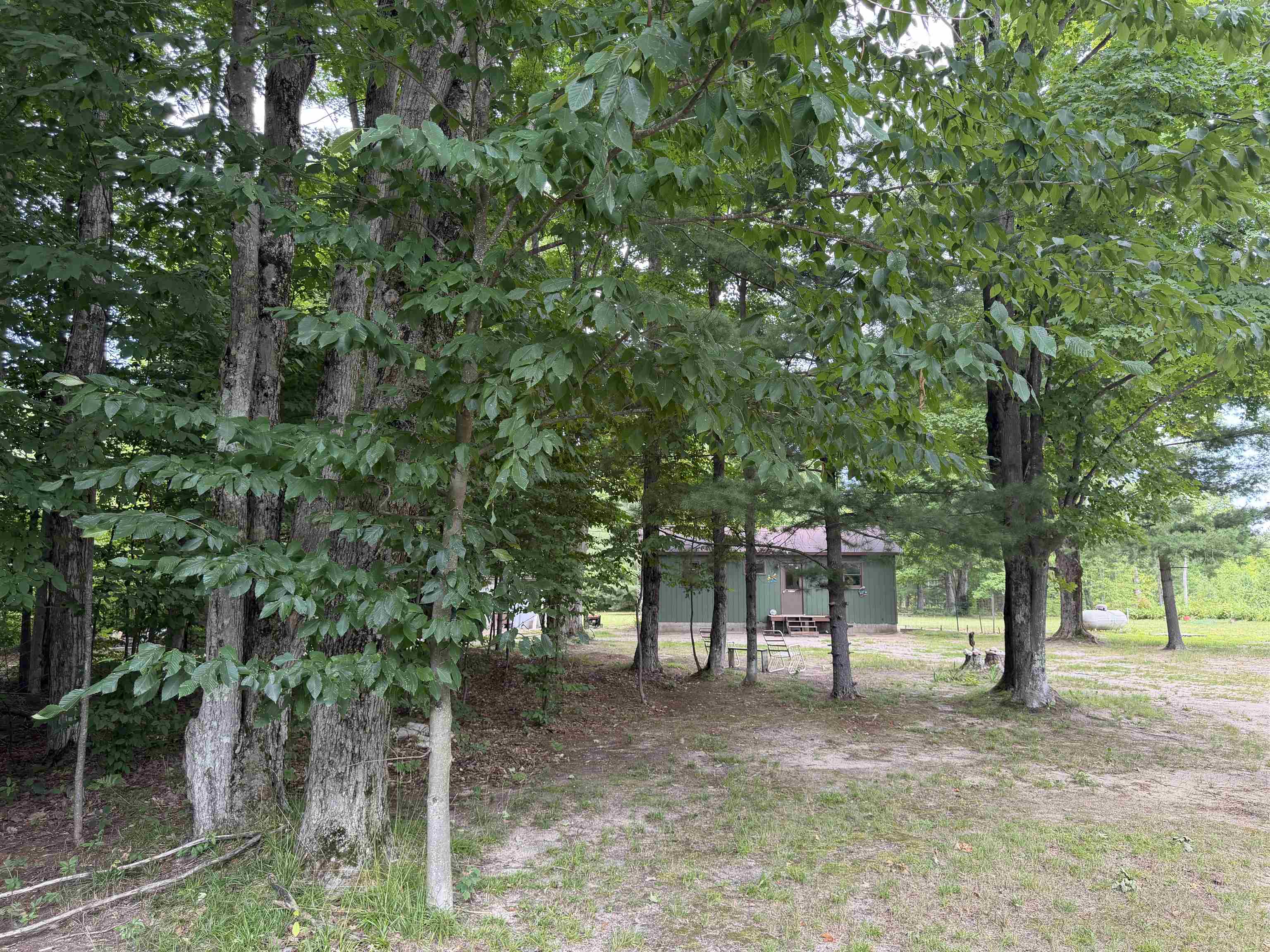2nd image of 13544 Aylsworth Rd, Beulah, MI 49617 | MLS# 80065940