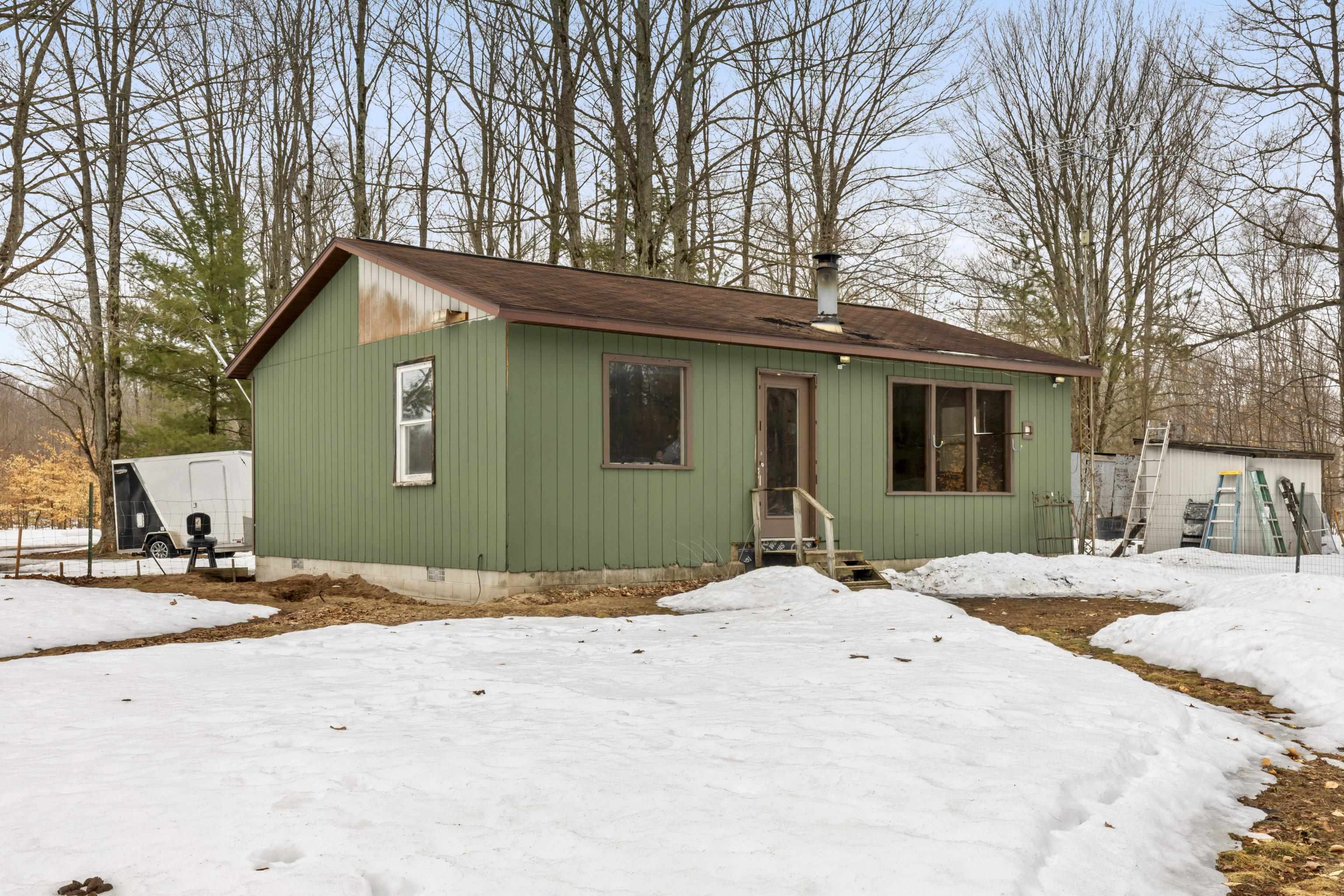 13544 Aylsworth Road, Beulah, MI, 49617