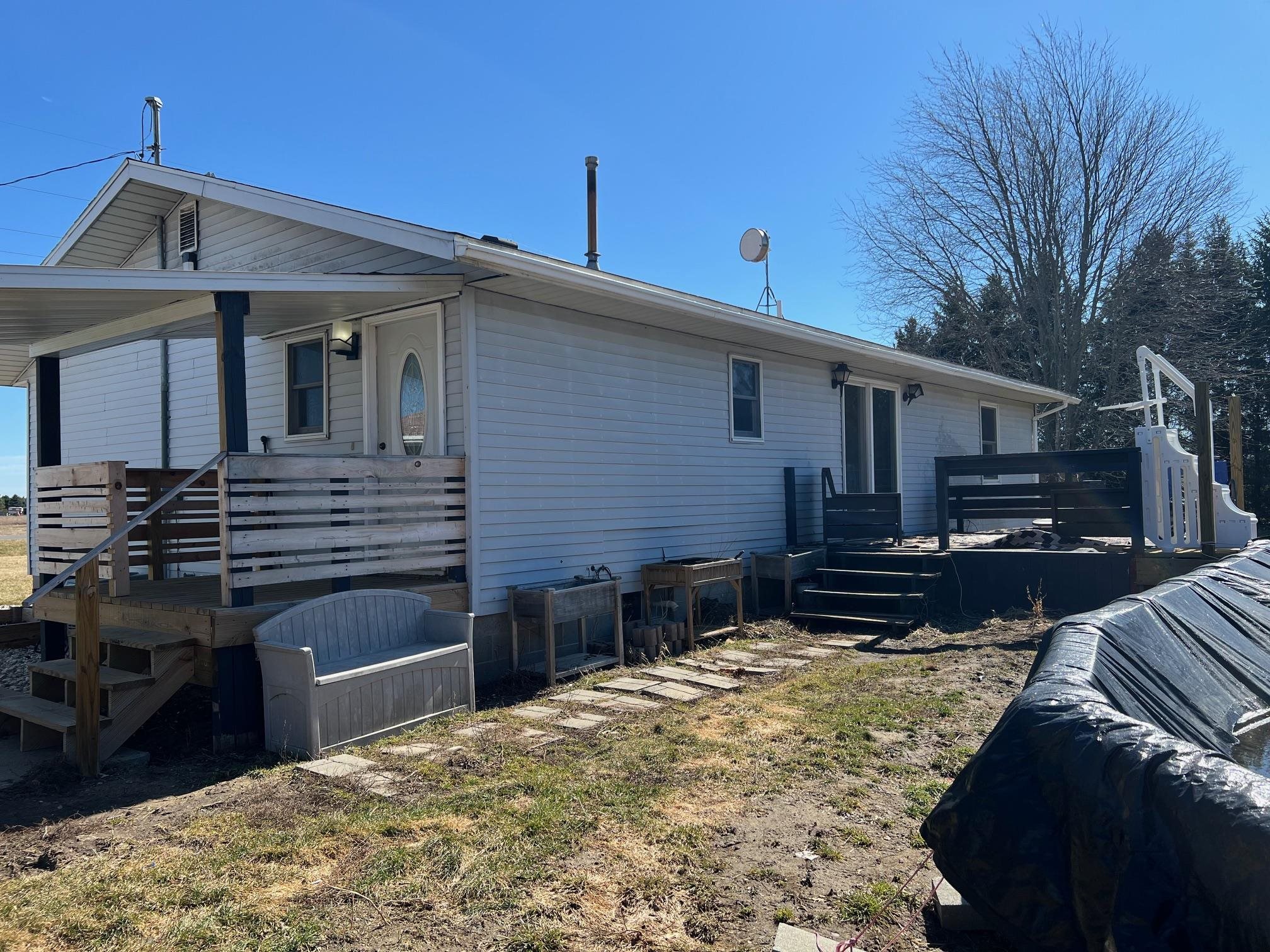 10613 N Bagley Road, Saint Louis, MI, 48880