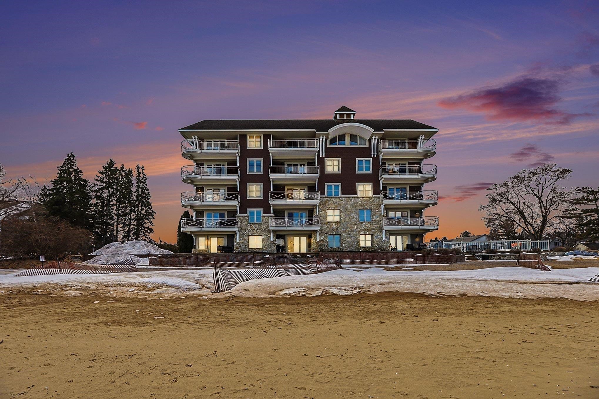 27452 Hidden Trail Lane, South Lyon, MI, 48178