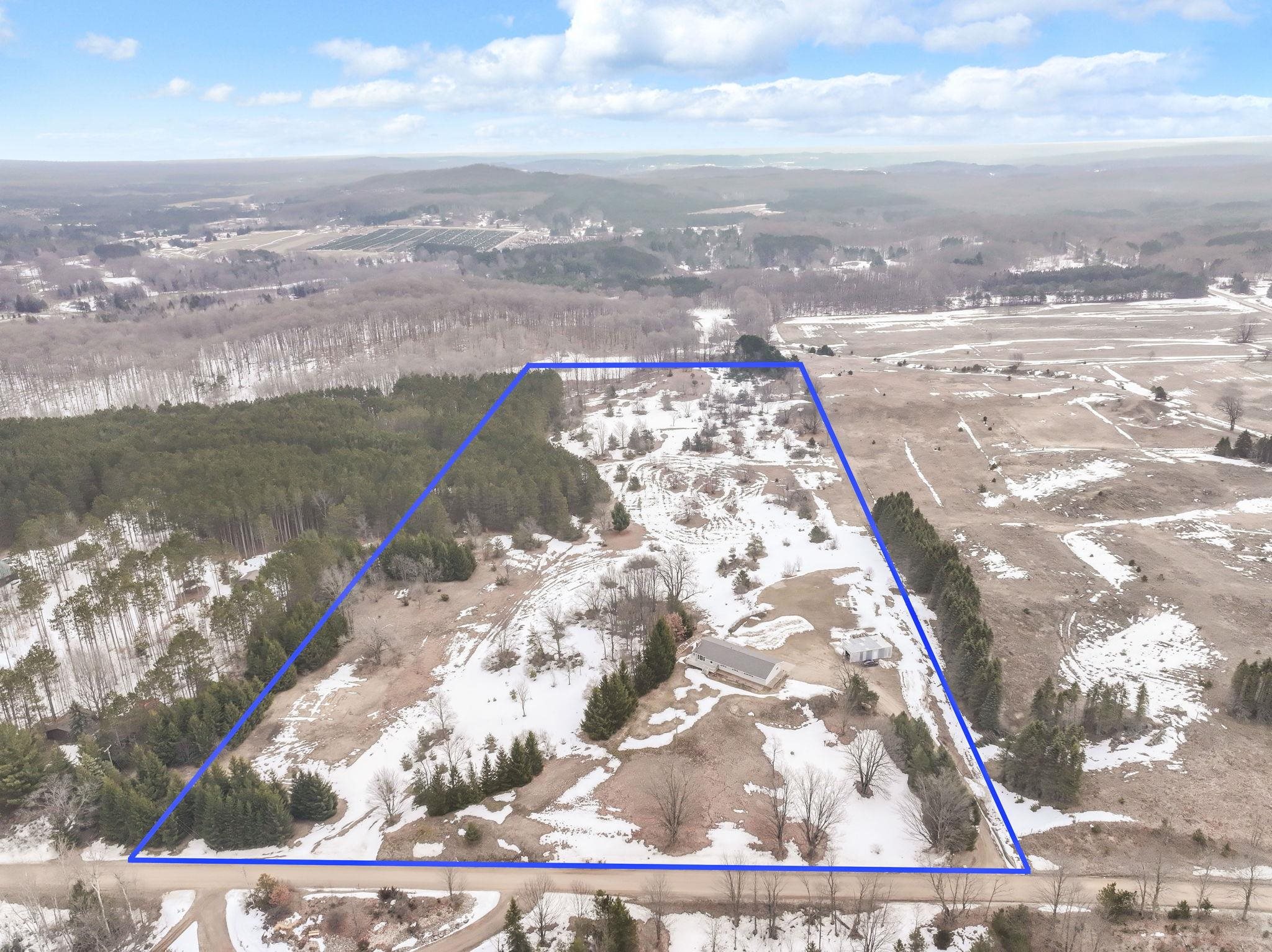 Homes for sale in Mesick, MI | 3800 N 13 Rd, Mesick, MI 49668 | MLS# 80065990