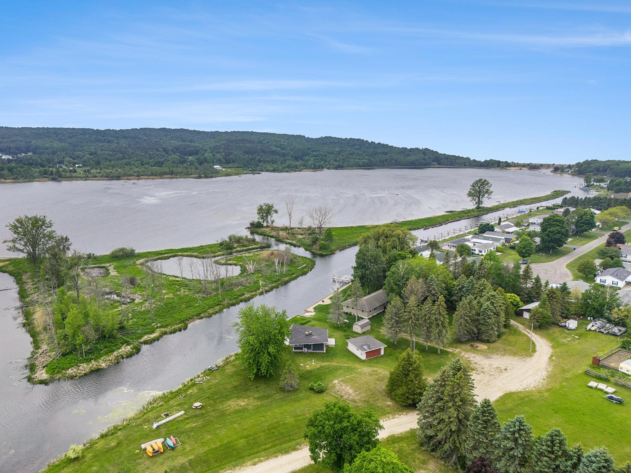 16864 Northwood Highway, Arcadia, MI, 49613