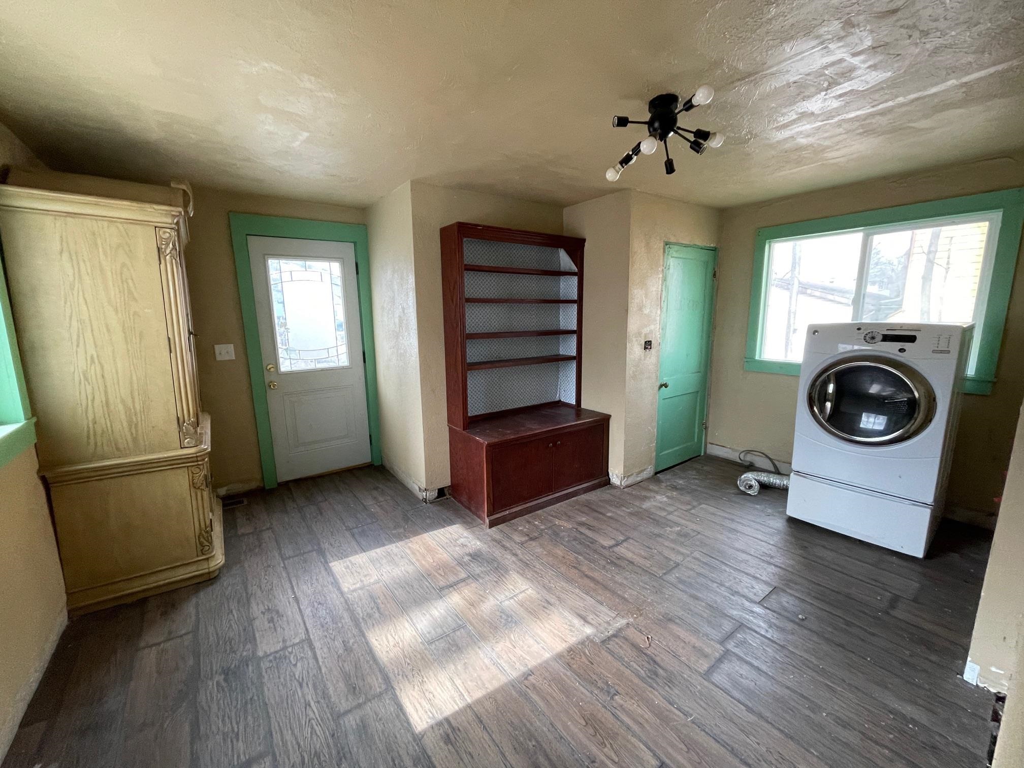 108 S Pine, Saint Louis, MI, 48880