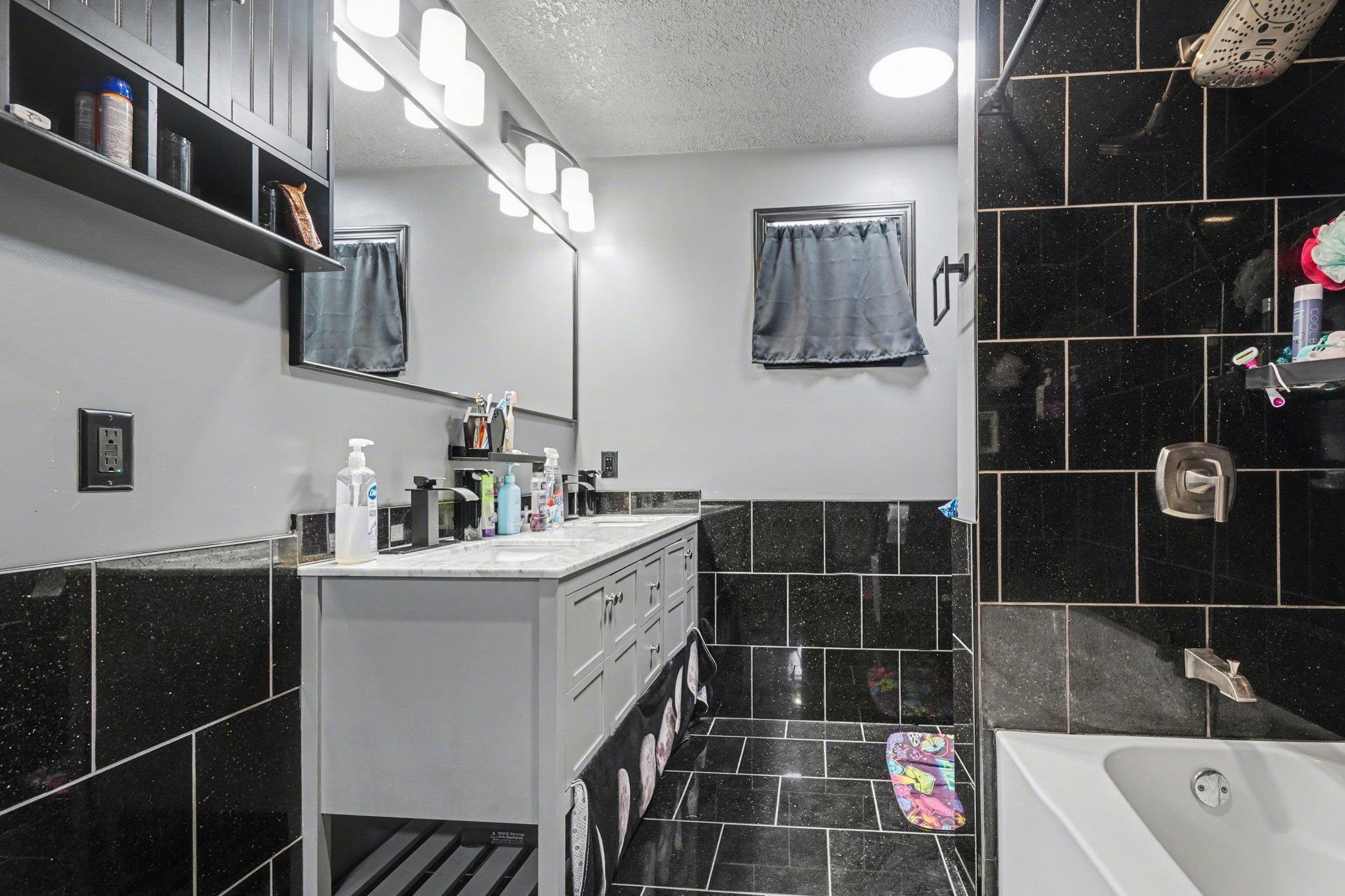 11115 E Valley, Mount Pleasant, MI, 48858