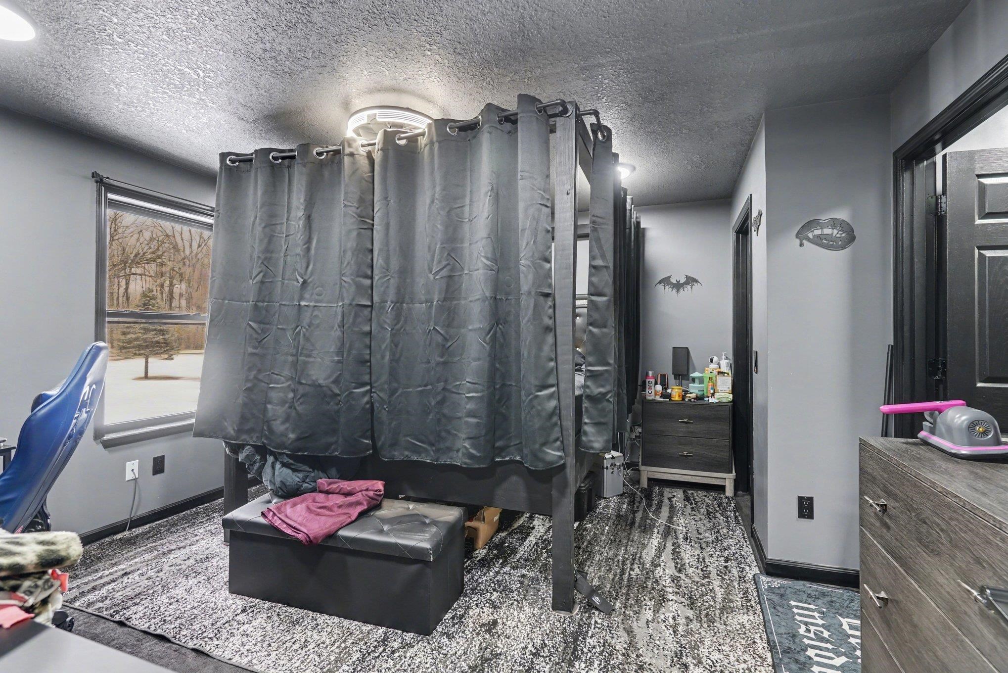 11115 E Valley, Mount Pleasant, MI, 48858