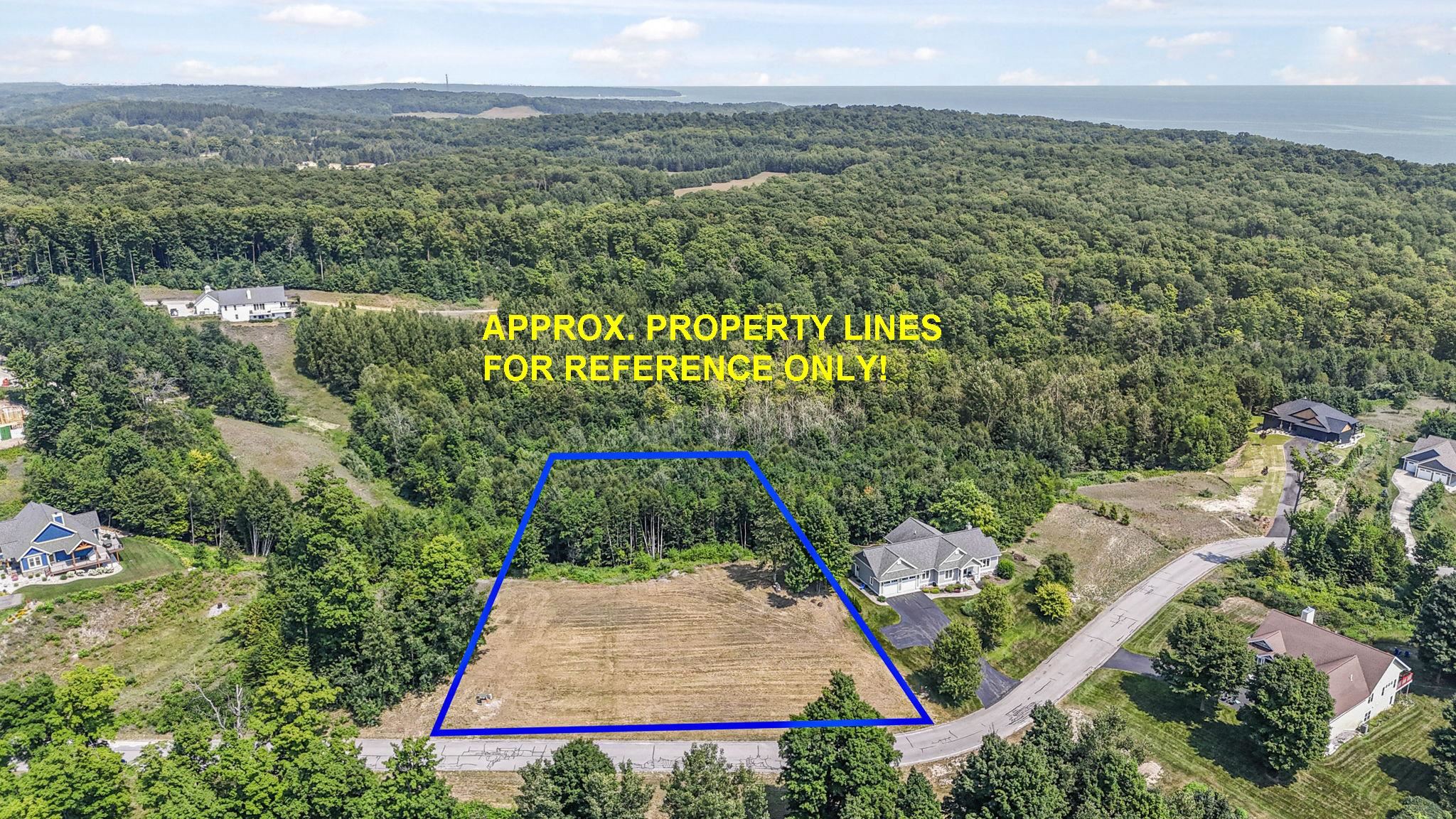 1912 N Blue Water Court, Suttons Bay, MI, 49682