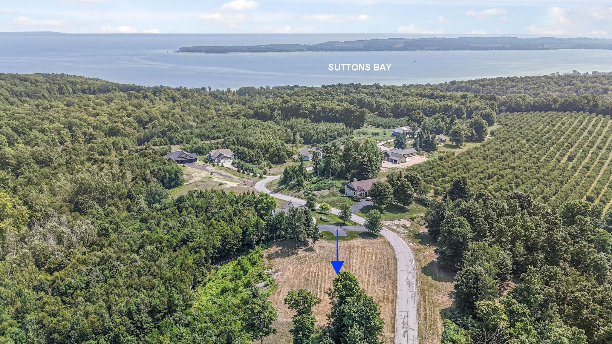 1912 N Blue Water Court, Suttons Bay, MI, 49682