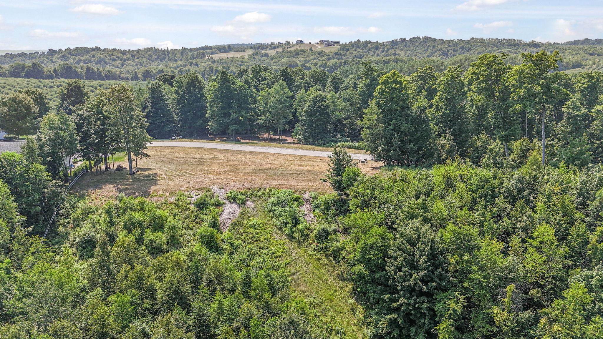 1912 N Blue Water Court, Suttons Bay, MI, 49682