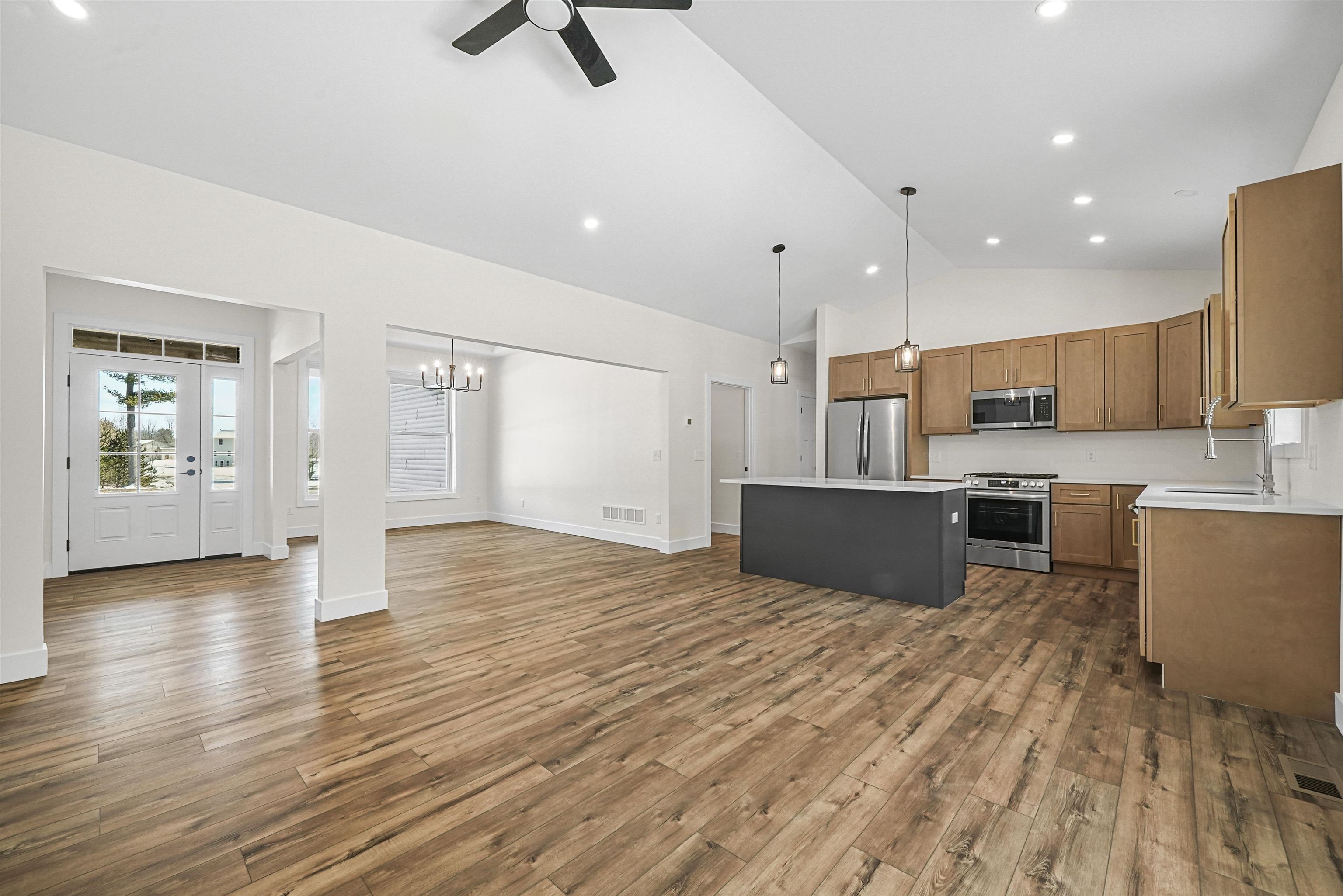 2948 Michele Marie, Grawn, MI, 49637