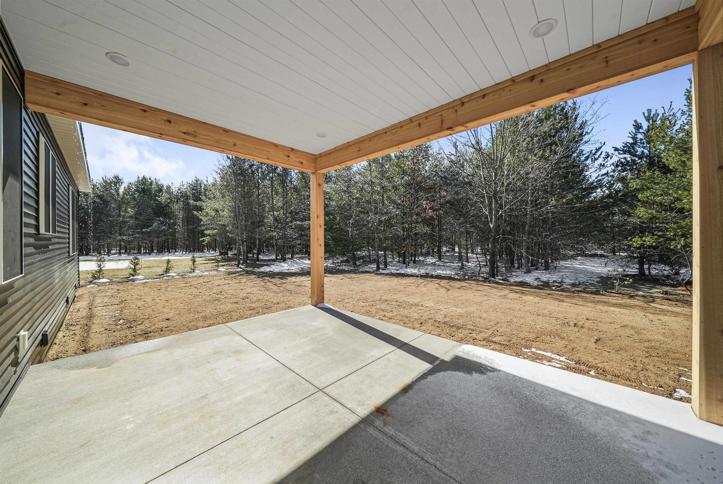 2948 Michele Marie, Grawn, MI, 49637