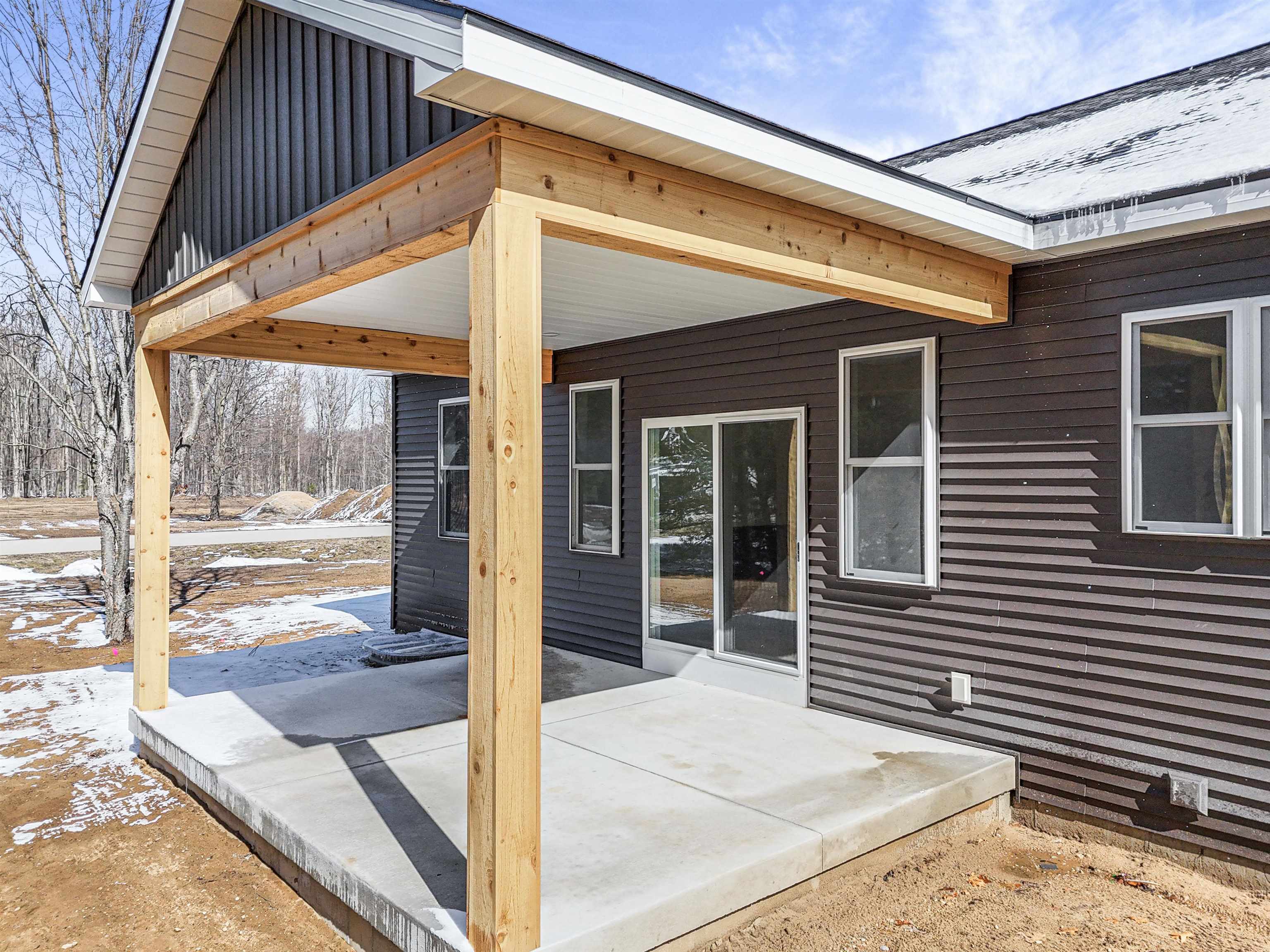 2948 Michele Marie, Grawn, MI, 49637