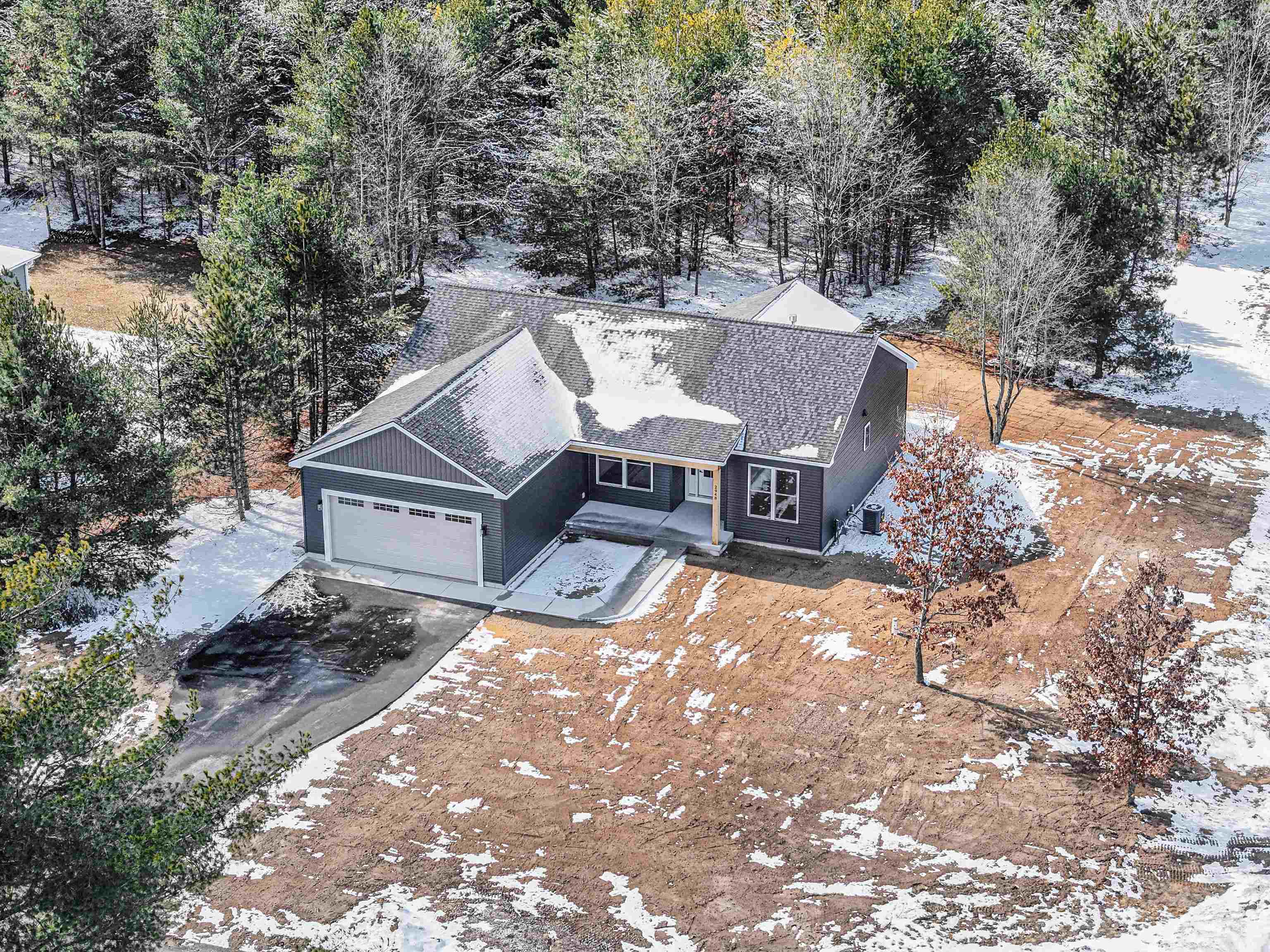 2948 Michele Marie, Grawn, MI, 49637