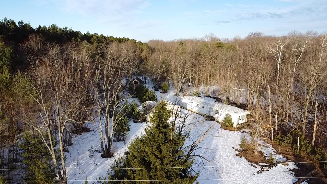 5766 Wallaker Road, Benzonia, MI, 49616