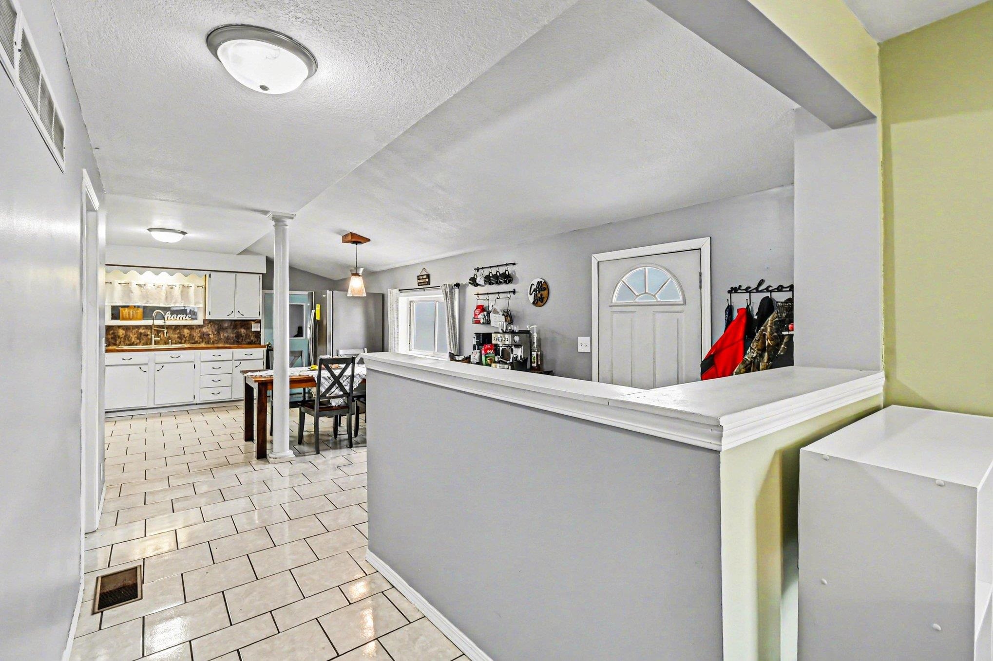 528 S Main Street Road, Fowler, MI, 48835-9781