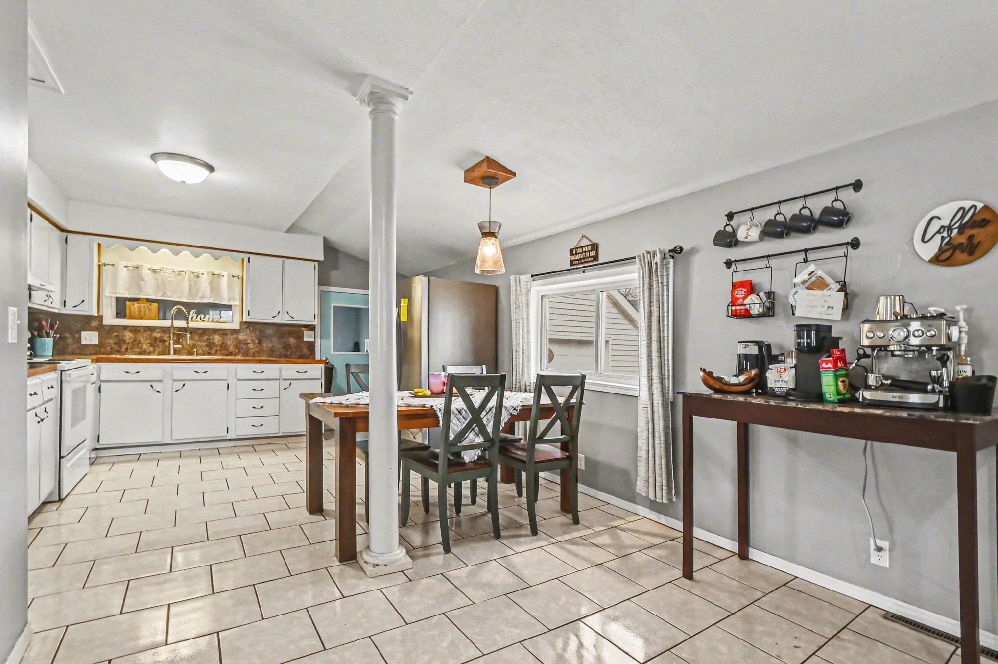 528 S Main Street Road, Fowler, MI, 48835-9781