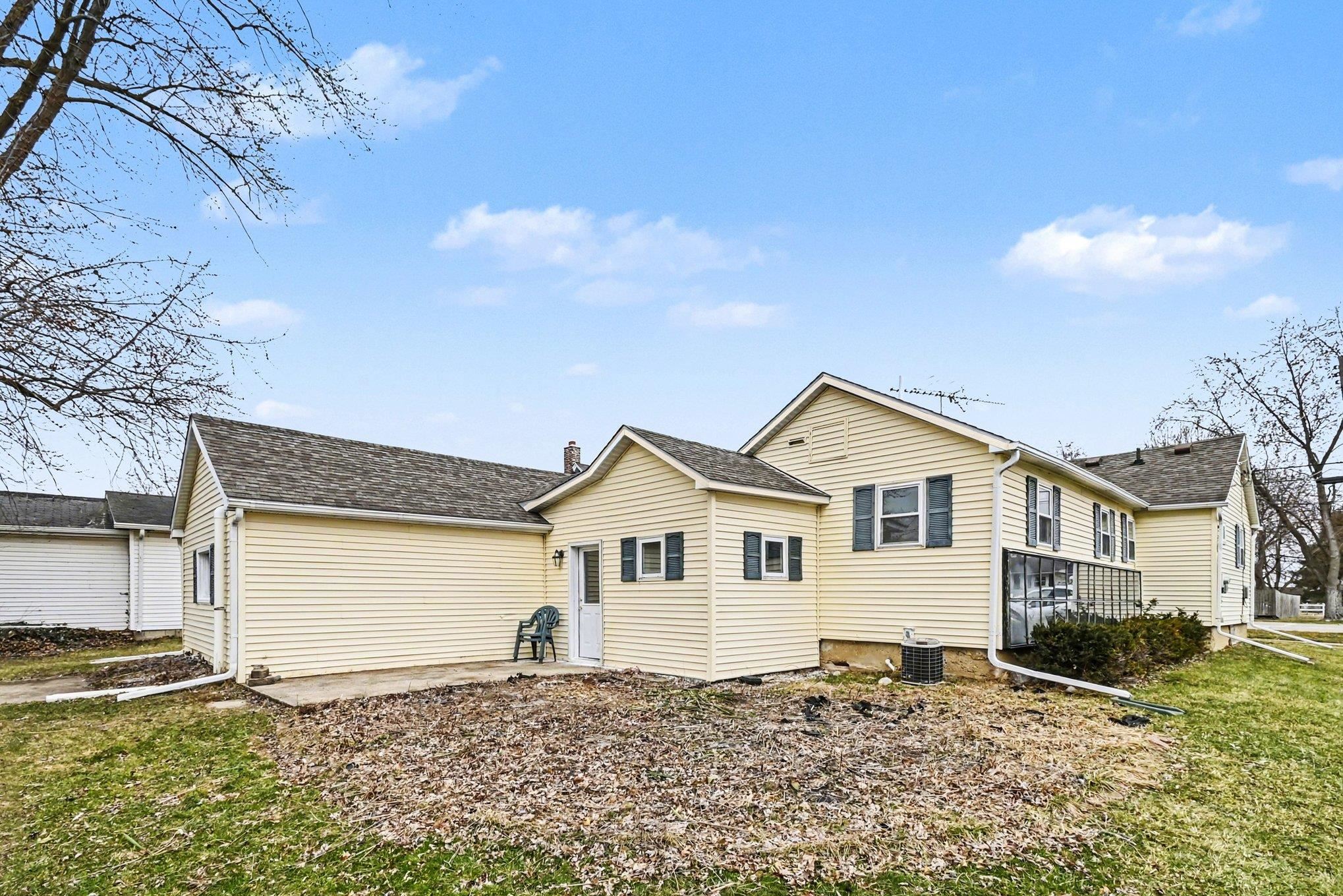 528 S Main Street Road, Fowler, MI, 48835-9781