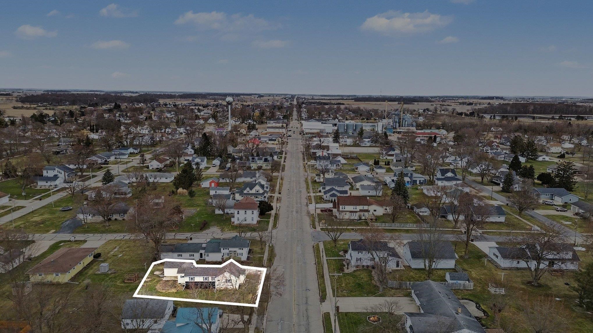 528 S Main Street Road, Fowler, MI, 48835-9781