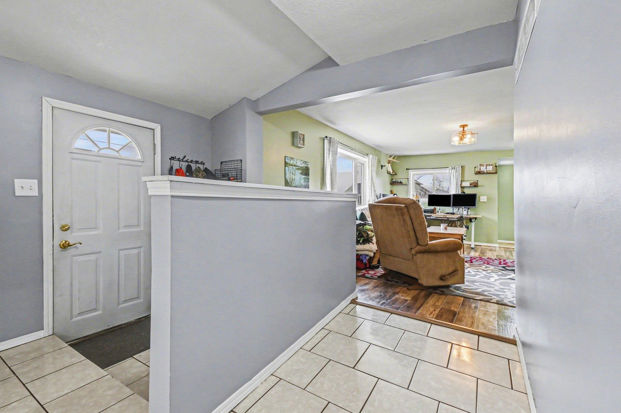 528 S Main Street Road, Fowler, MI, 48835-9781