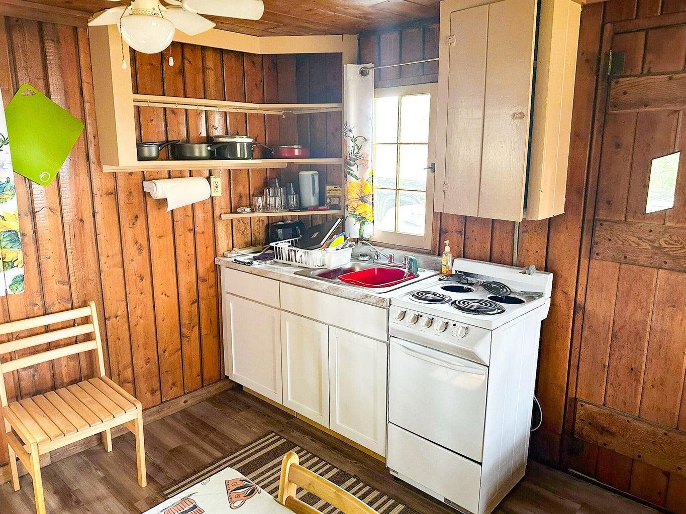 3974 W Houghton Lake Drive UNIT&nbsp;UNIT&nbsp;#7, Houghton Lake, MI, 48629