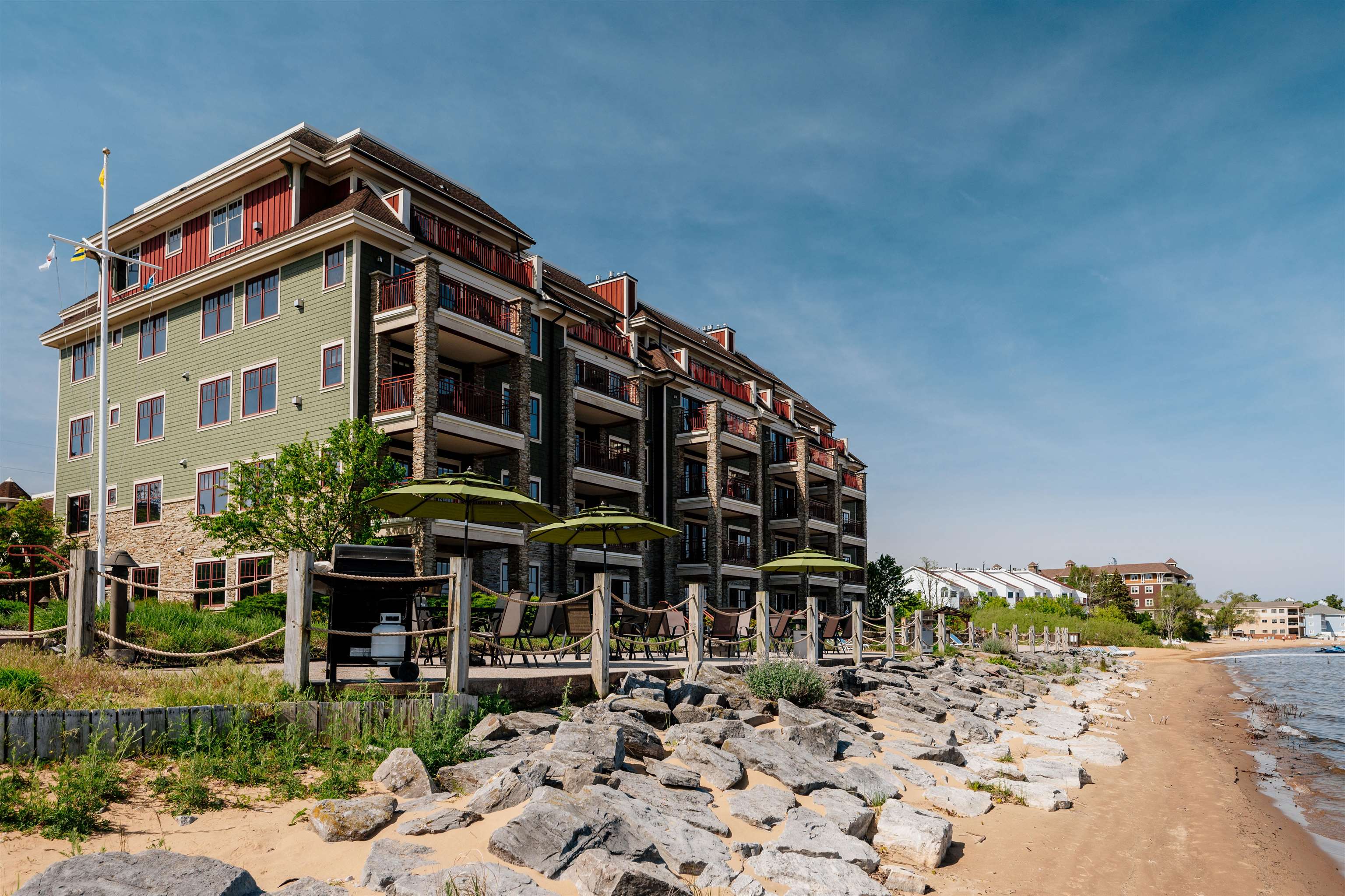 2035 N Us-31 N UNIT&nbsp;2400, Traverse City, MI, 49686