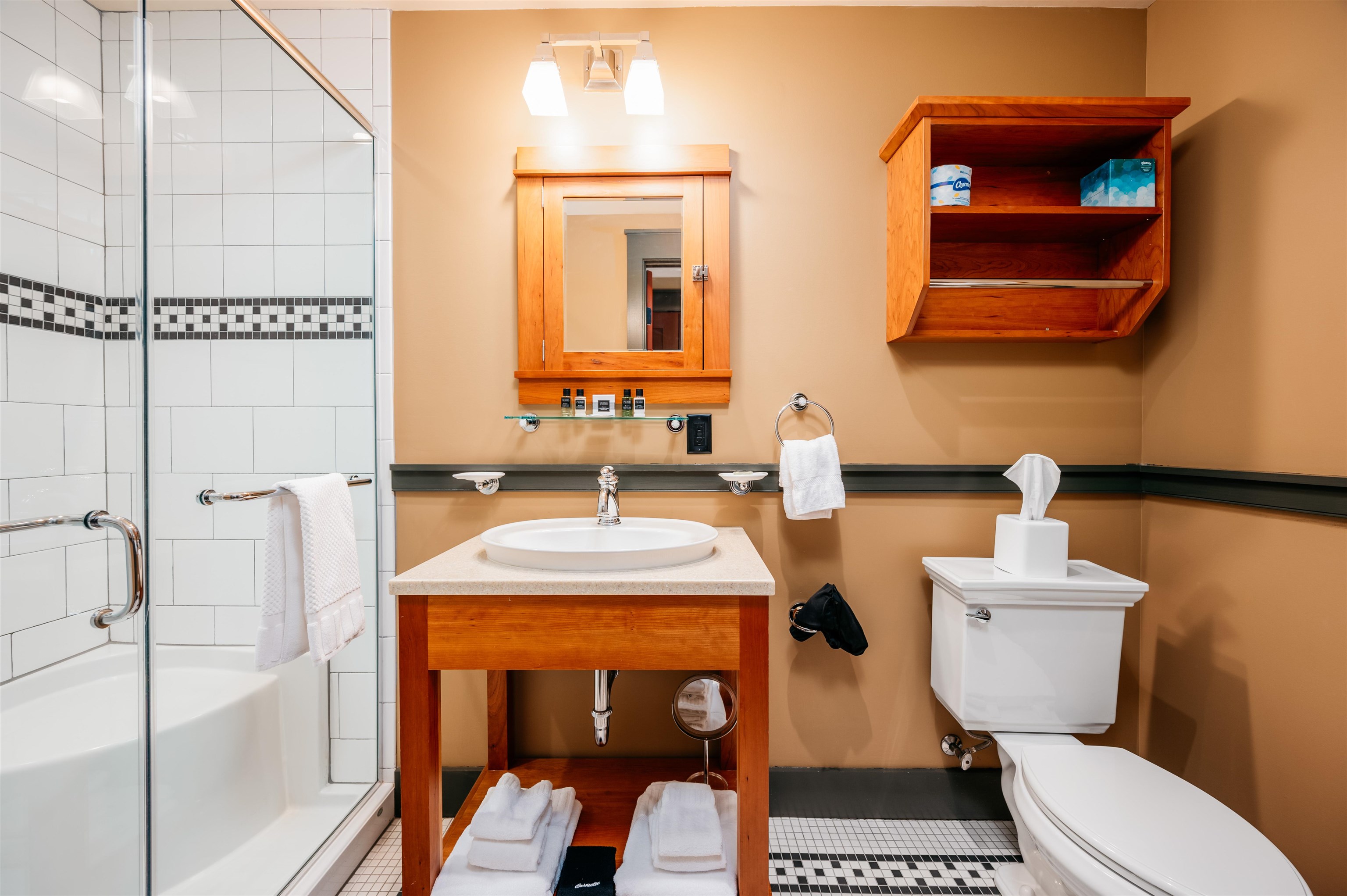 2035 N Us-31 N UNIT&nbsp;2400, Traverse City, MI, 49686