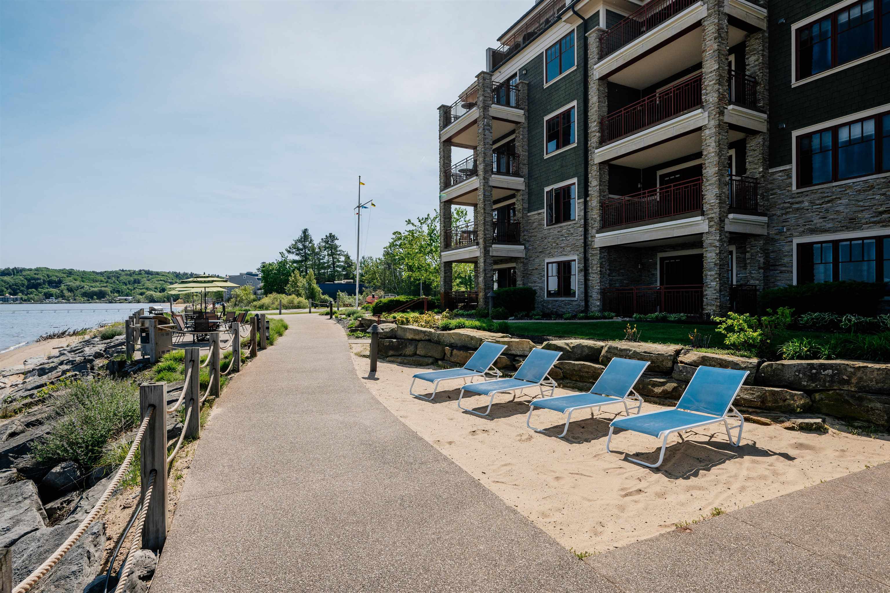 2035 N Us-31 N UNIT&nbsp;2400, Traverse City, MI, 49686