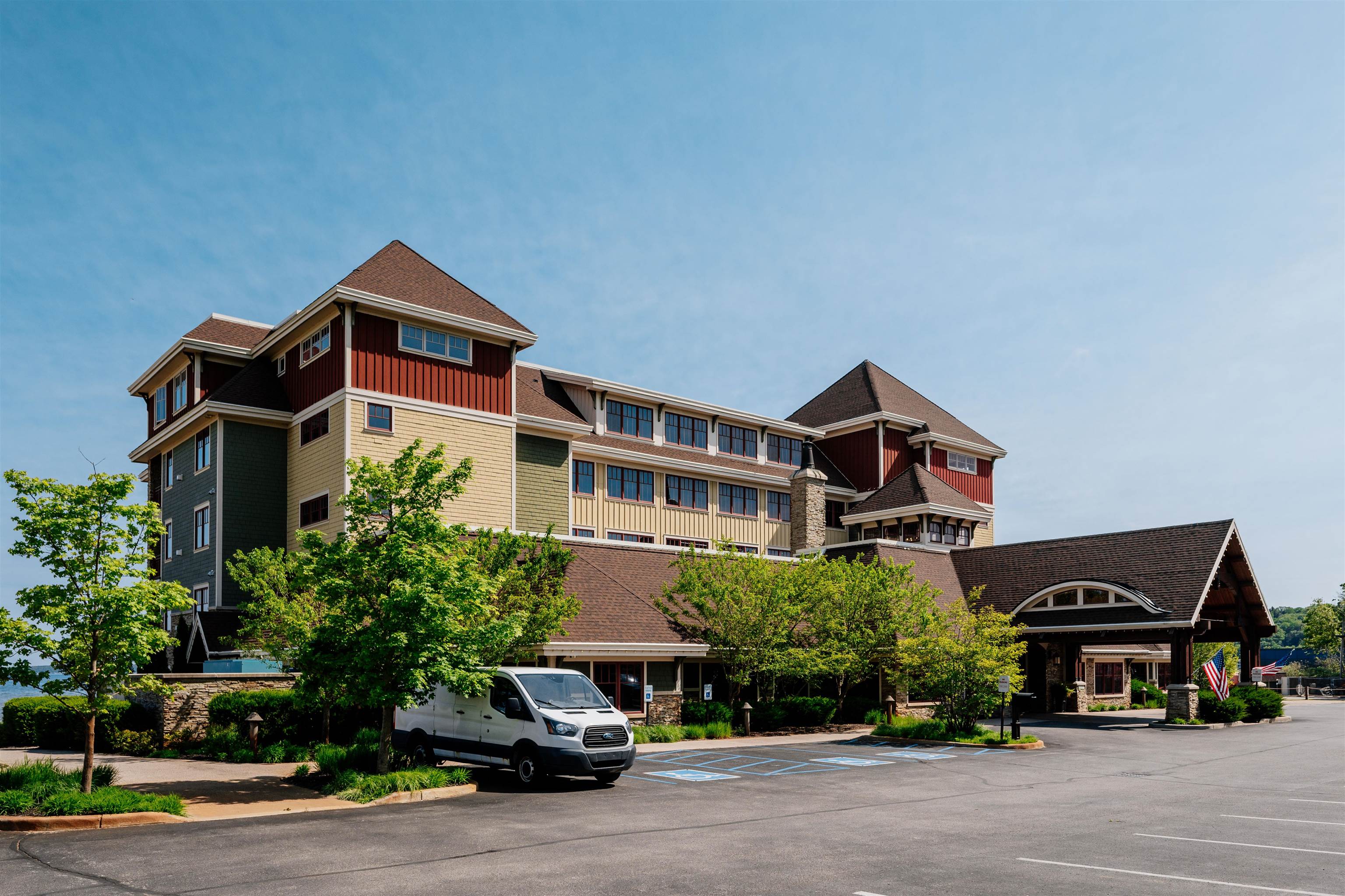 2035 N Us-31 N UNIT&nbsp;2400, Traverse City, MI, 49686