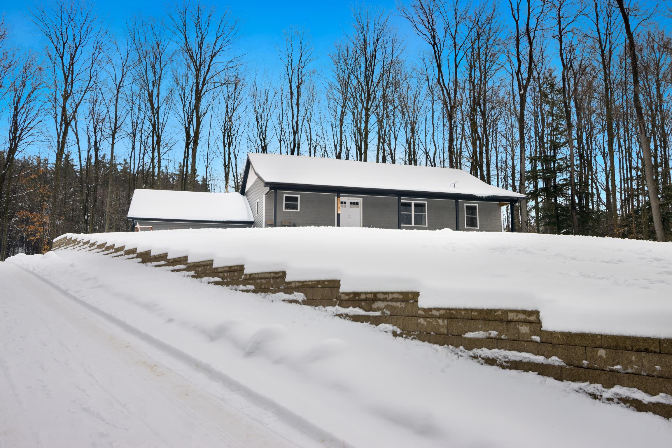 Homes for sale in Mesick, MI | 4214 Antioch Dr, Mesick, MI 49668 | MLS# 80066243