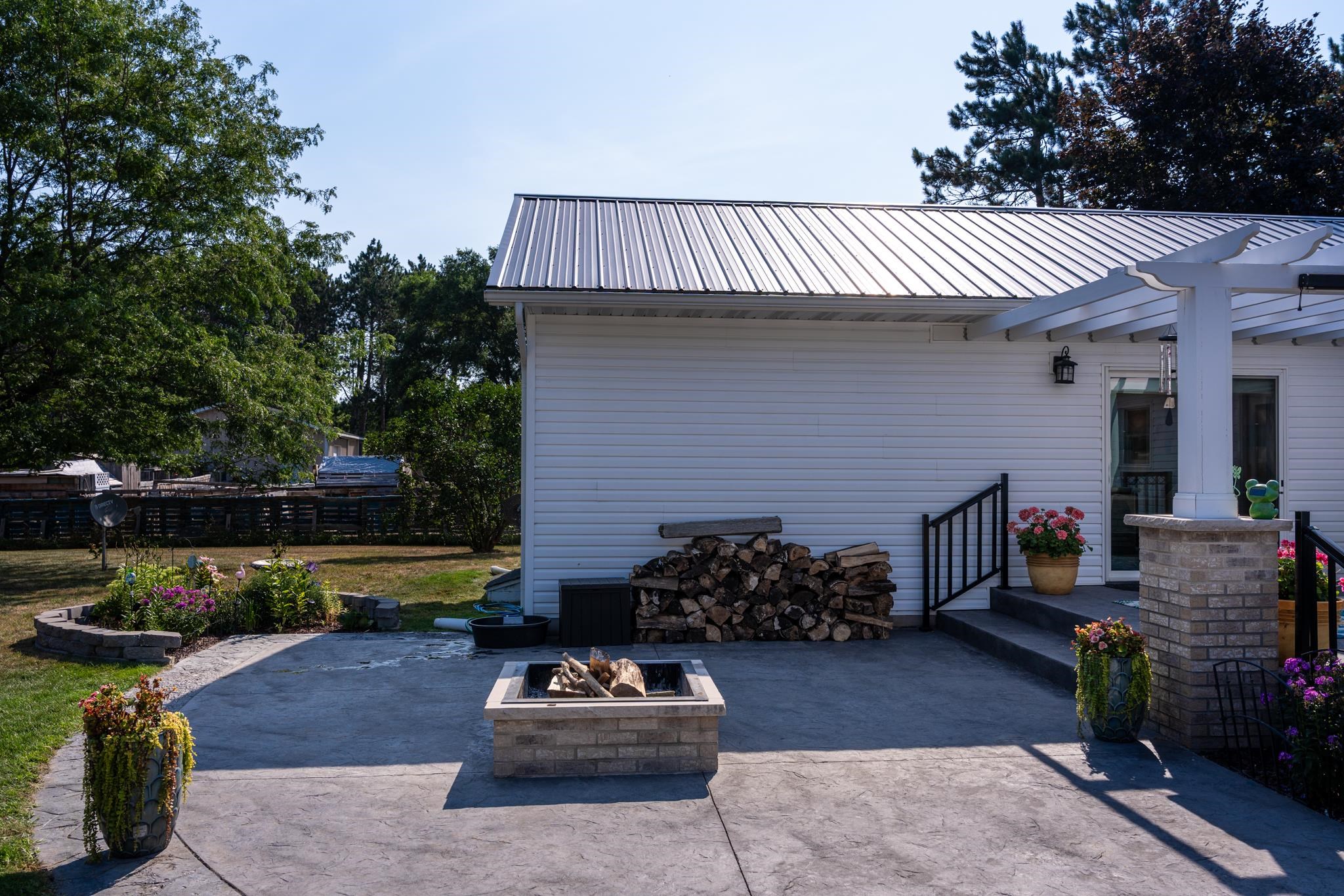 5806 W Weidman Road, Weidman, MI, 48893