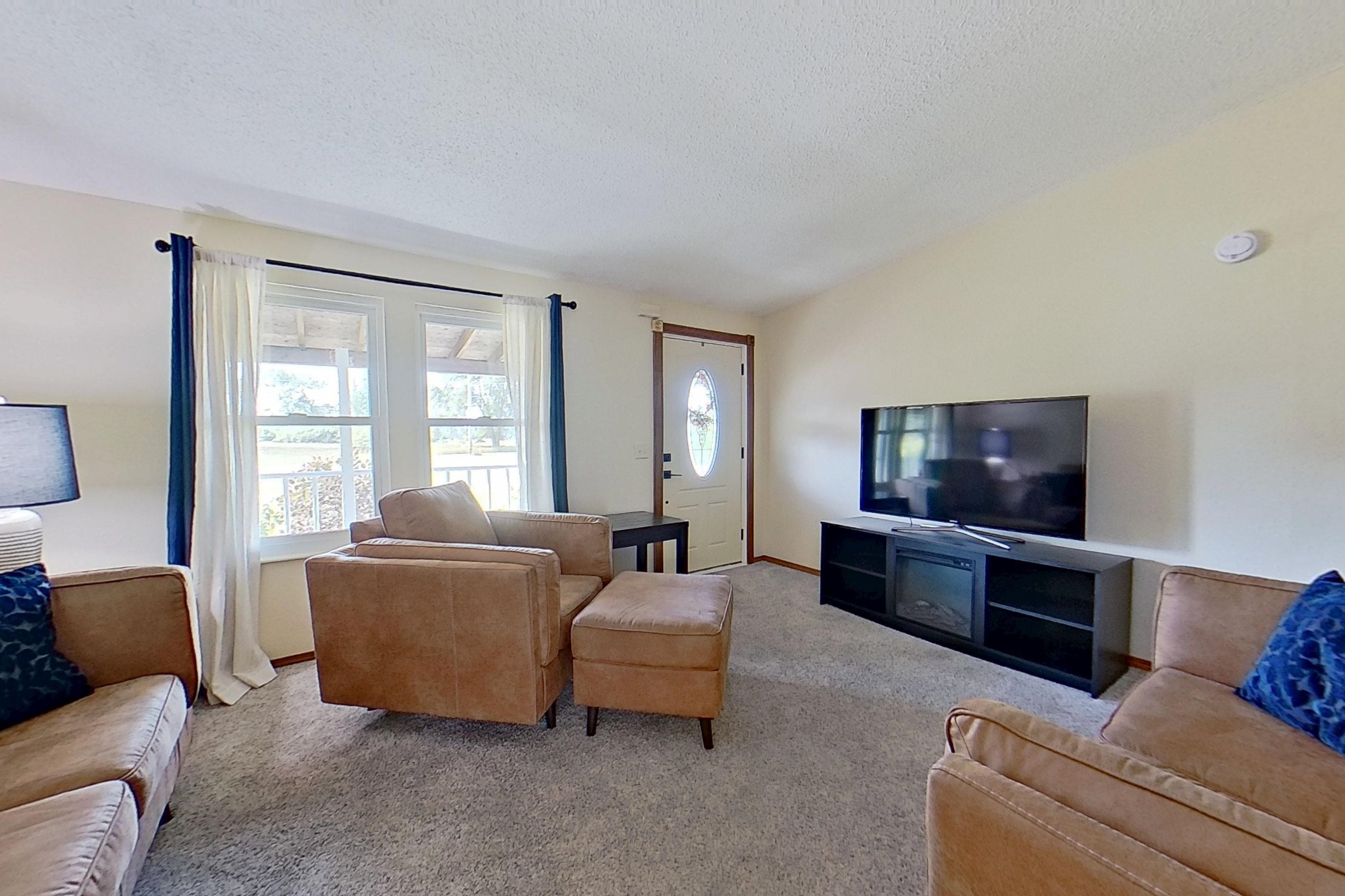 5806 W Weidman Road, Weidman, MI, 48893