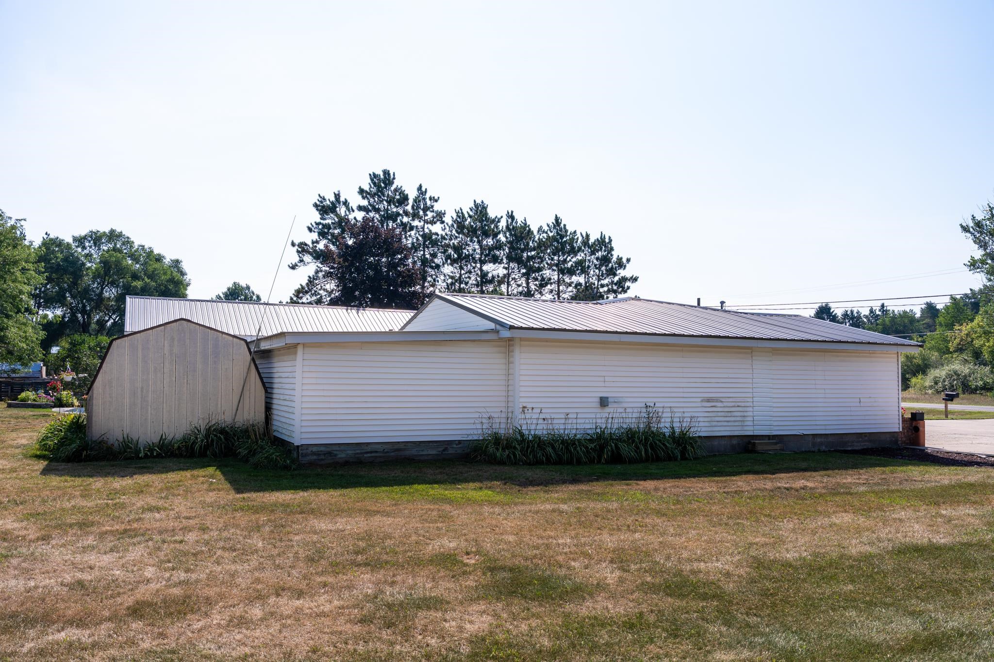 5806 W Weidman Road, Weidman, MI, 48893