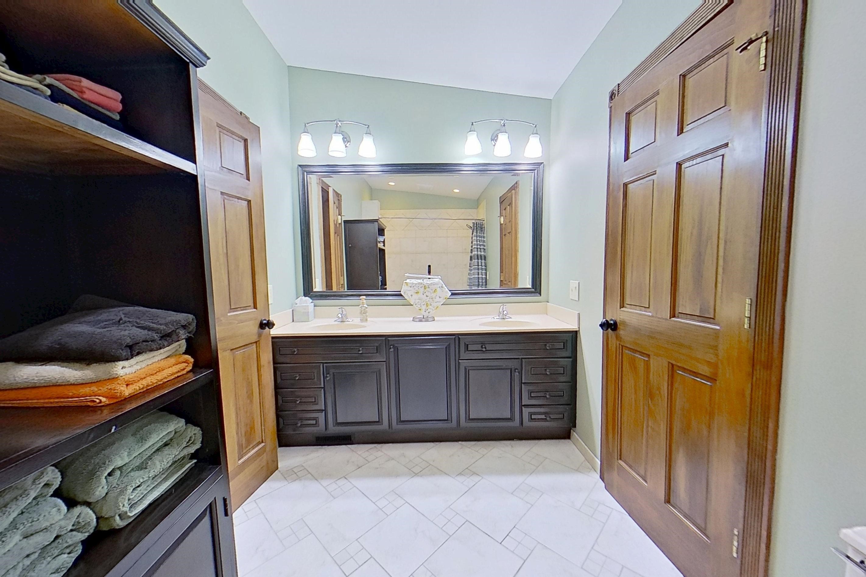 5806 W Weidman Road, Weidman, MI, 48893