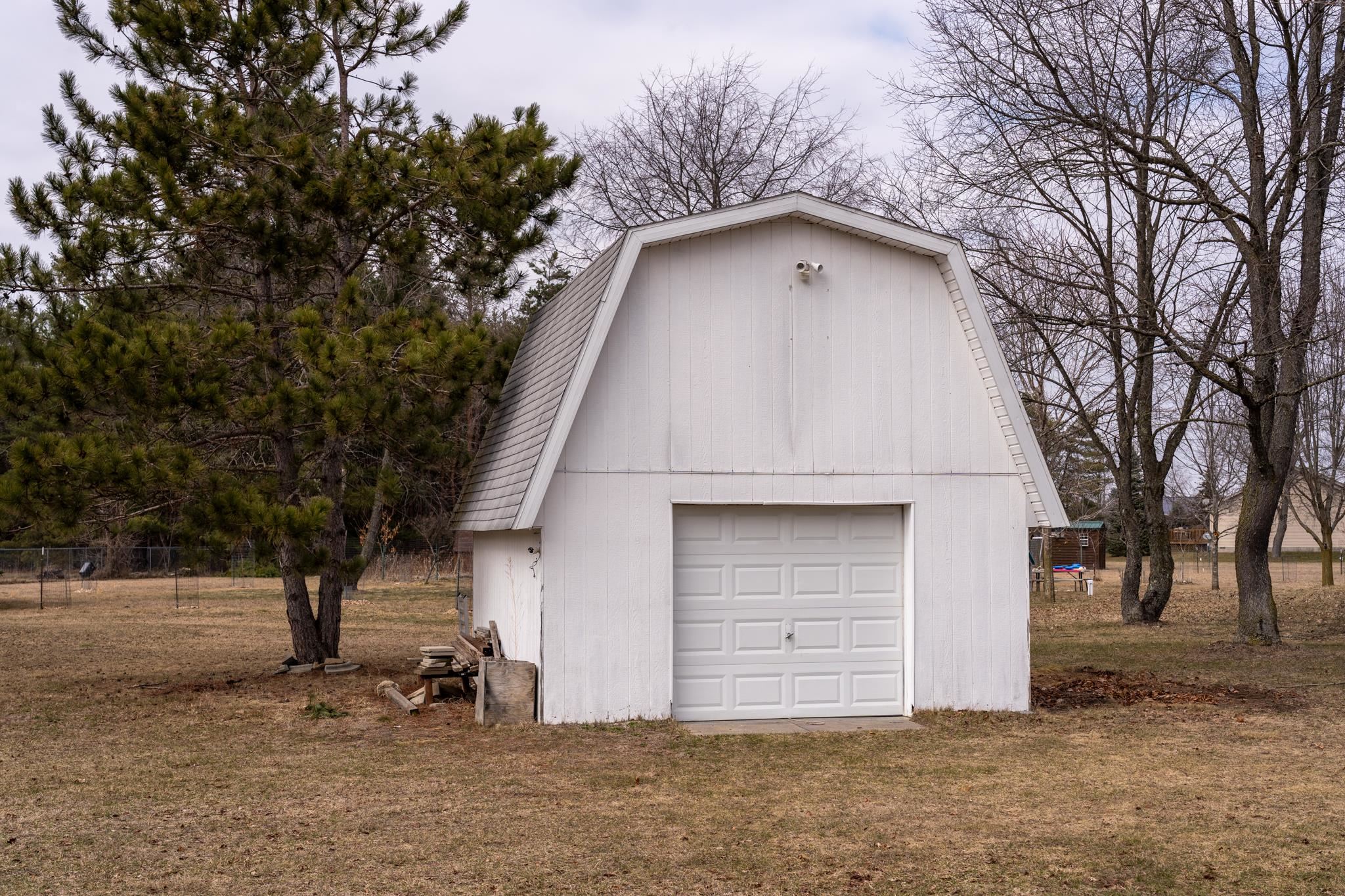 28 W Broomfield Road, Mount Pleasant, MI, 48858