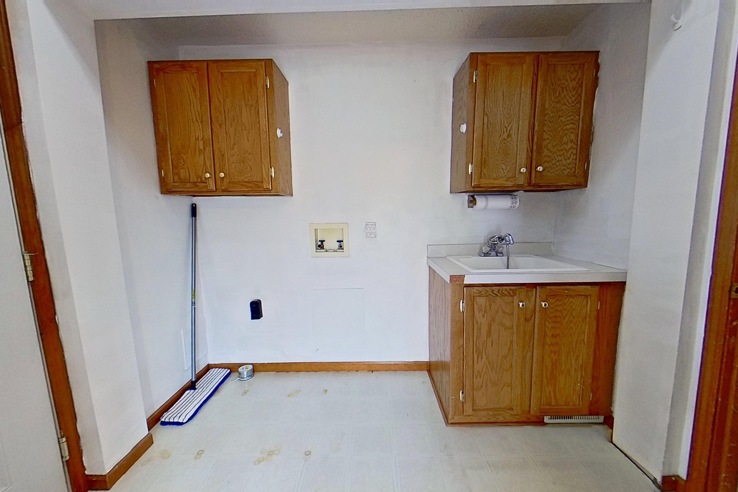 28 W Broomfield Road, Mount Pleasant, MI, 48858