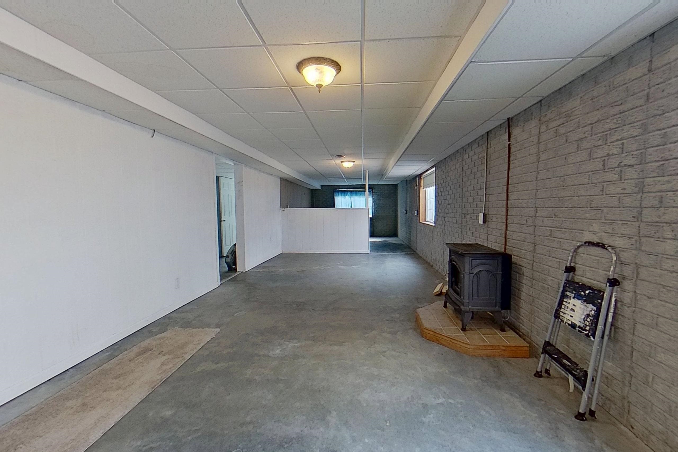 28 W Broomfield Road, Mount Pleasant, MI, 48858