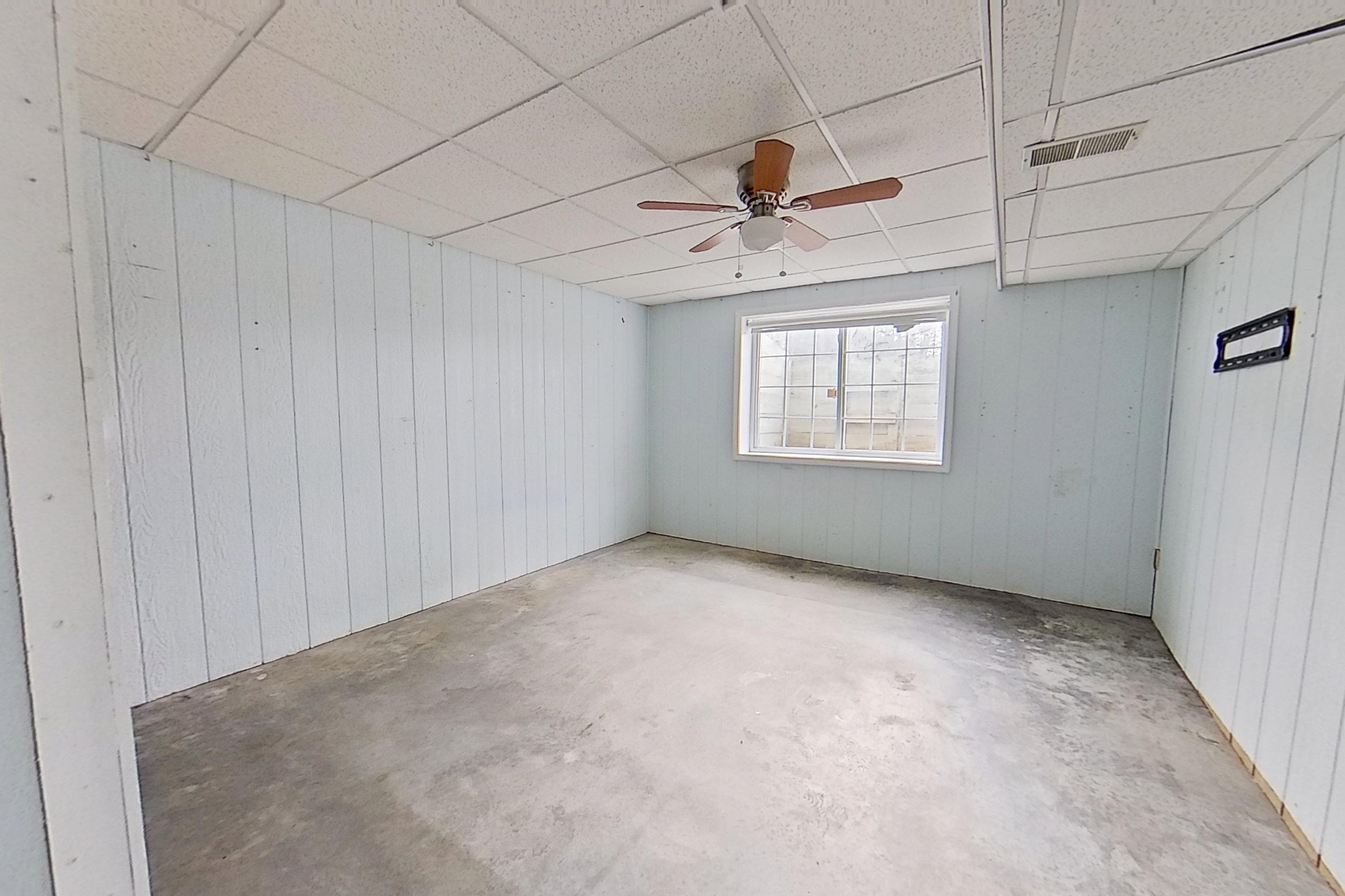 28 W Broomfield Road, Mount Pleasant, MI, 48858