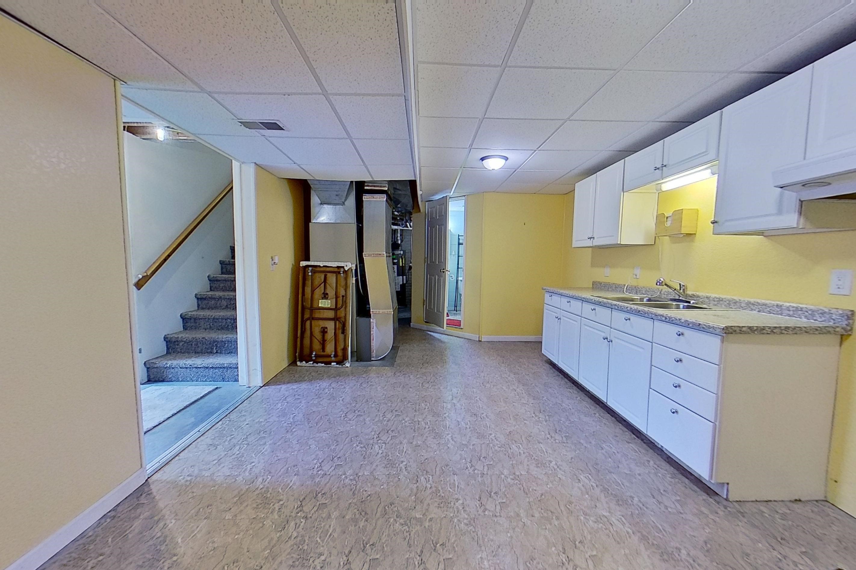 28 W Broomfield Road, Mount Pleasant, MI, 48858