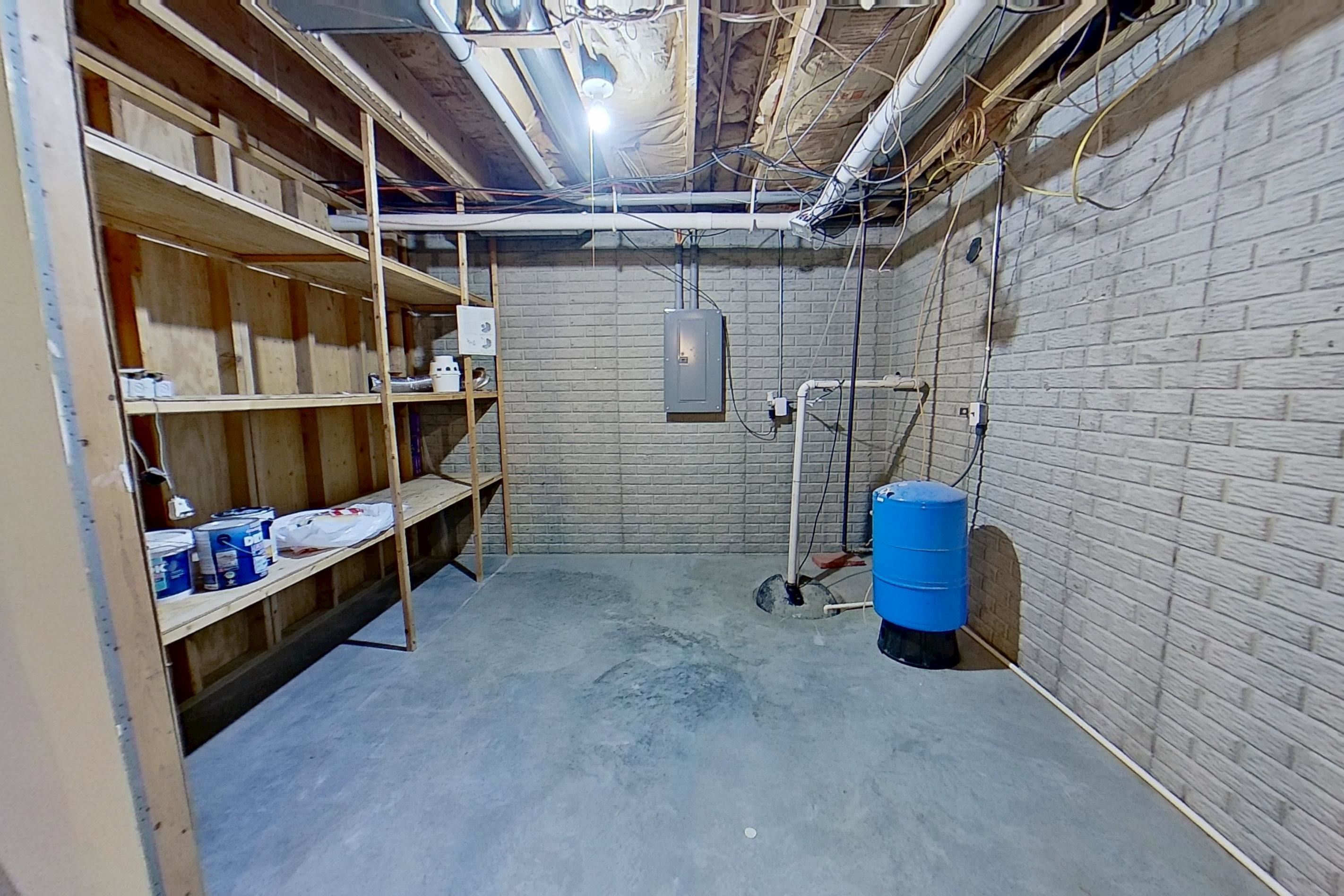 28 W Broomfield Road, Mount Pleasant, MI, 48858