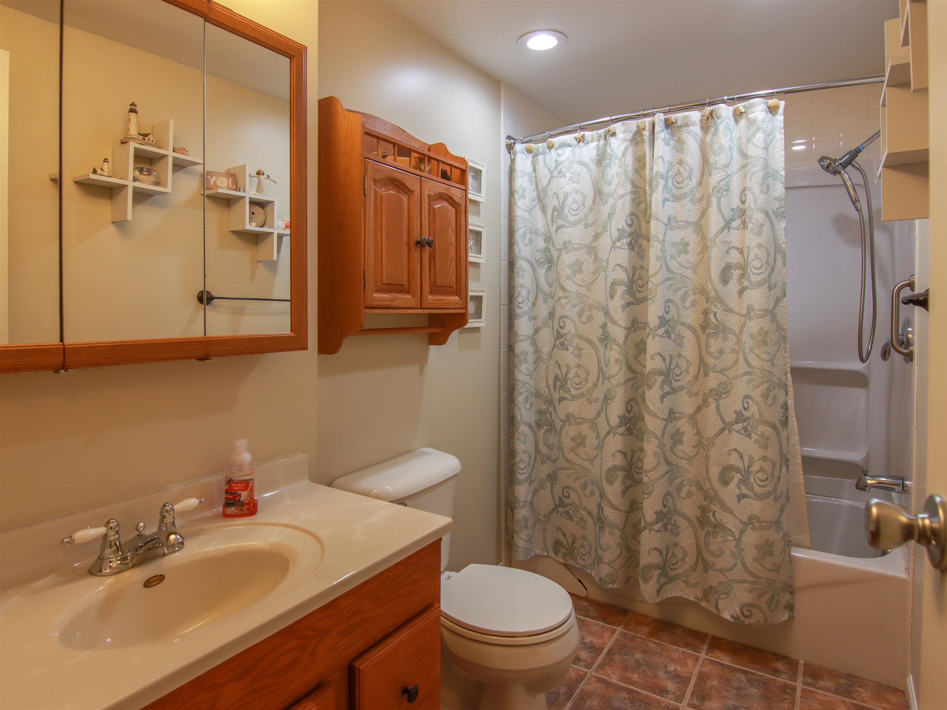 8086 Narrow Gauge Road, Beulah, MI, 49617