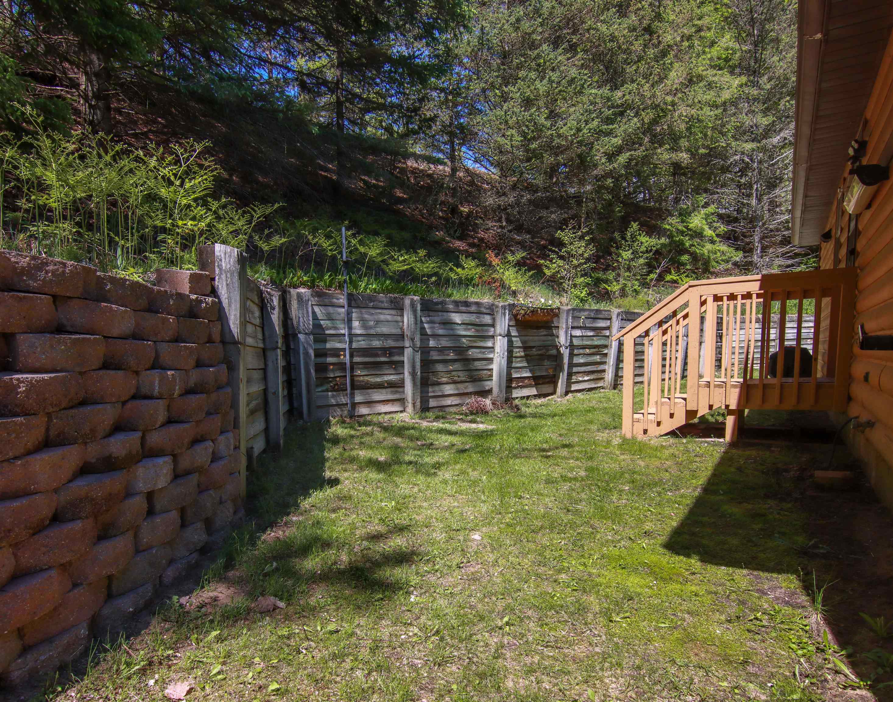 8086 Narrow Gauge Road, Beulah, MI, 49617