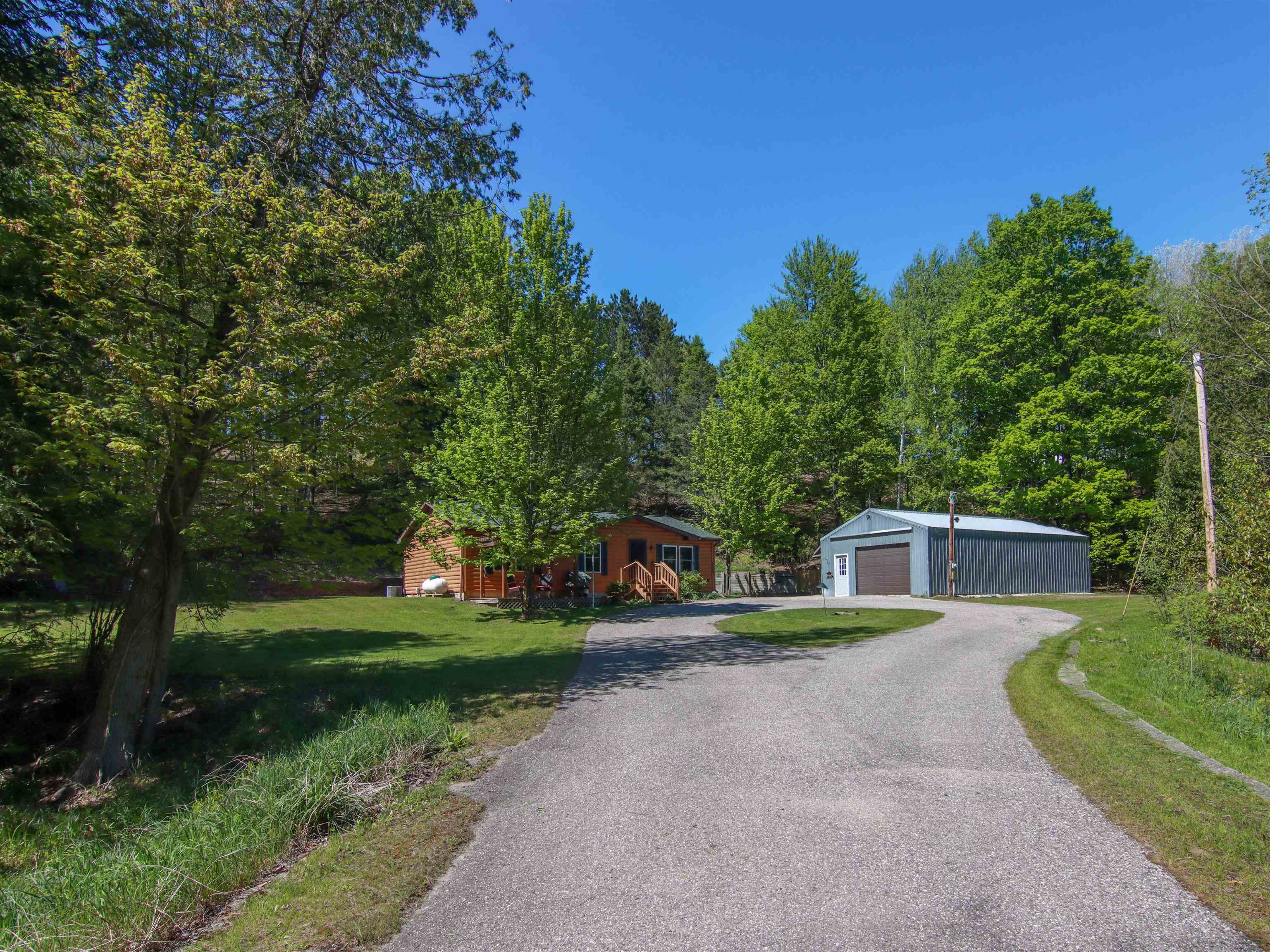 8086 Narrow Gauge Road, Beulah, MI, 49617